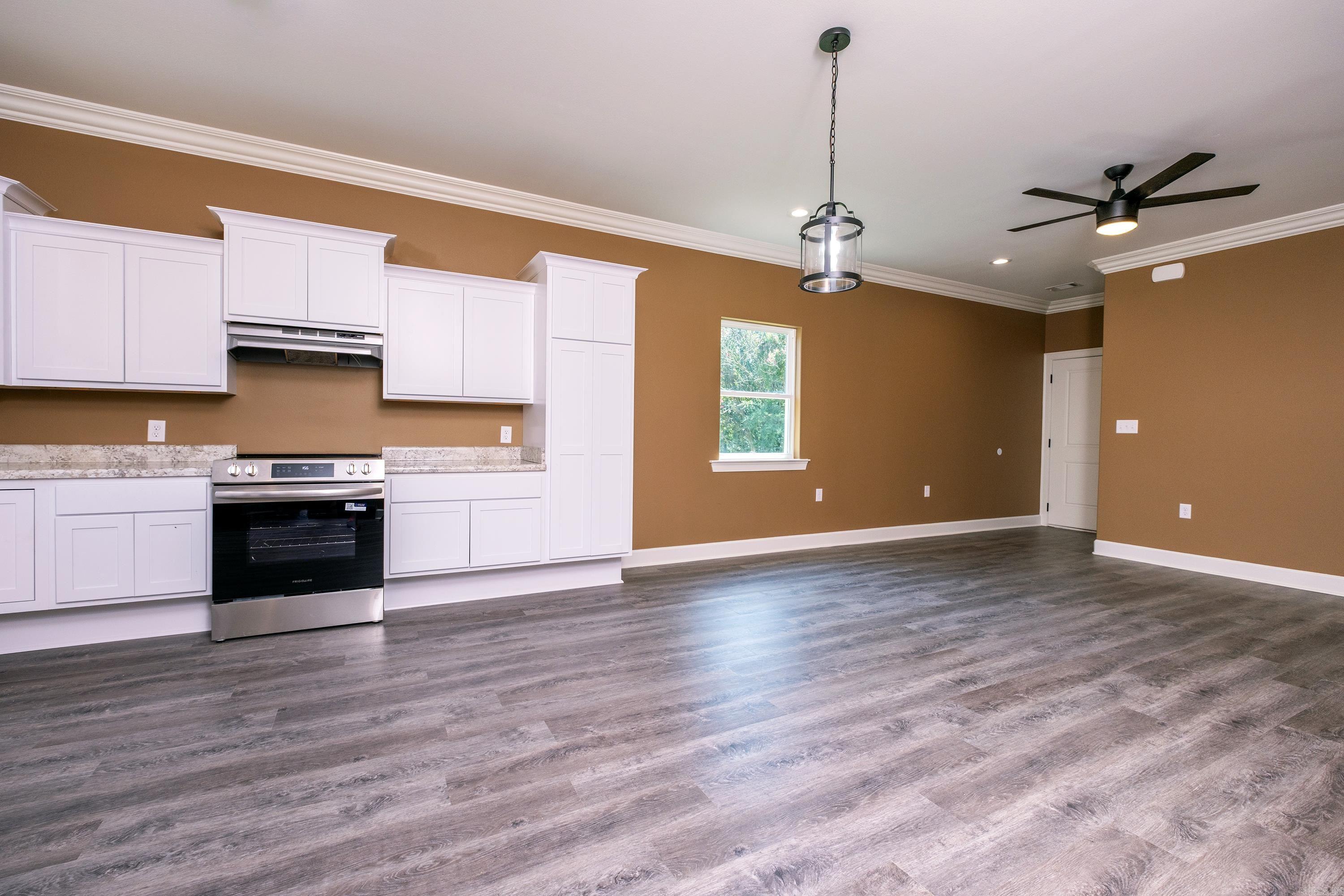 4411 Bowers Street Property Photo 8