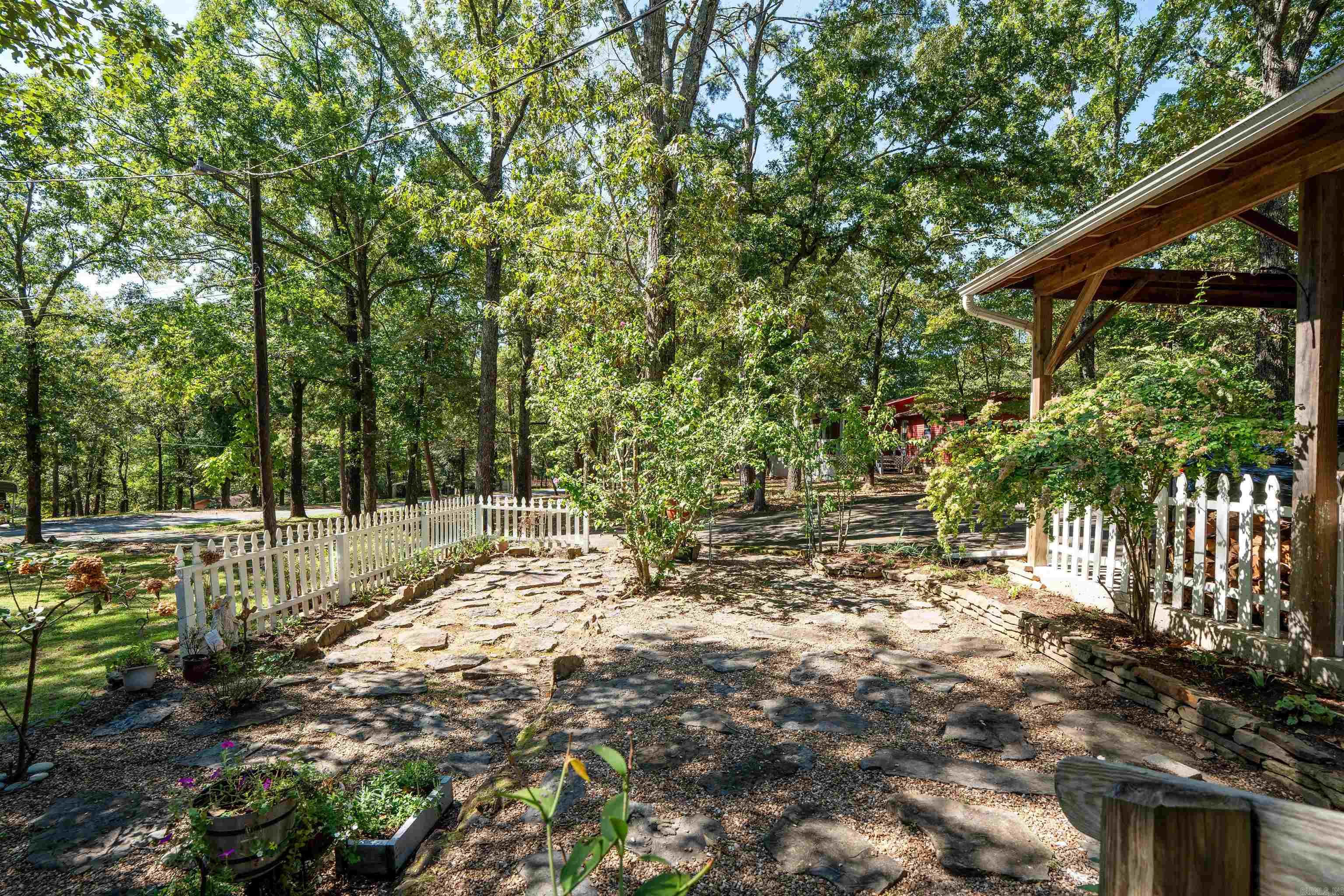 143 Jordan Lane Property Photo 30