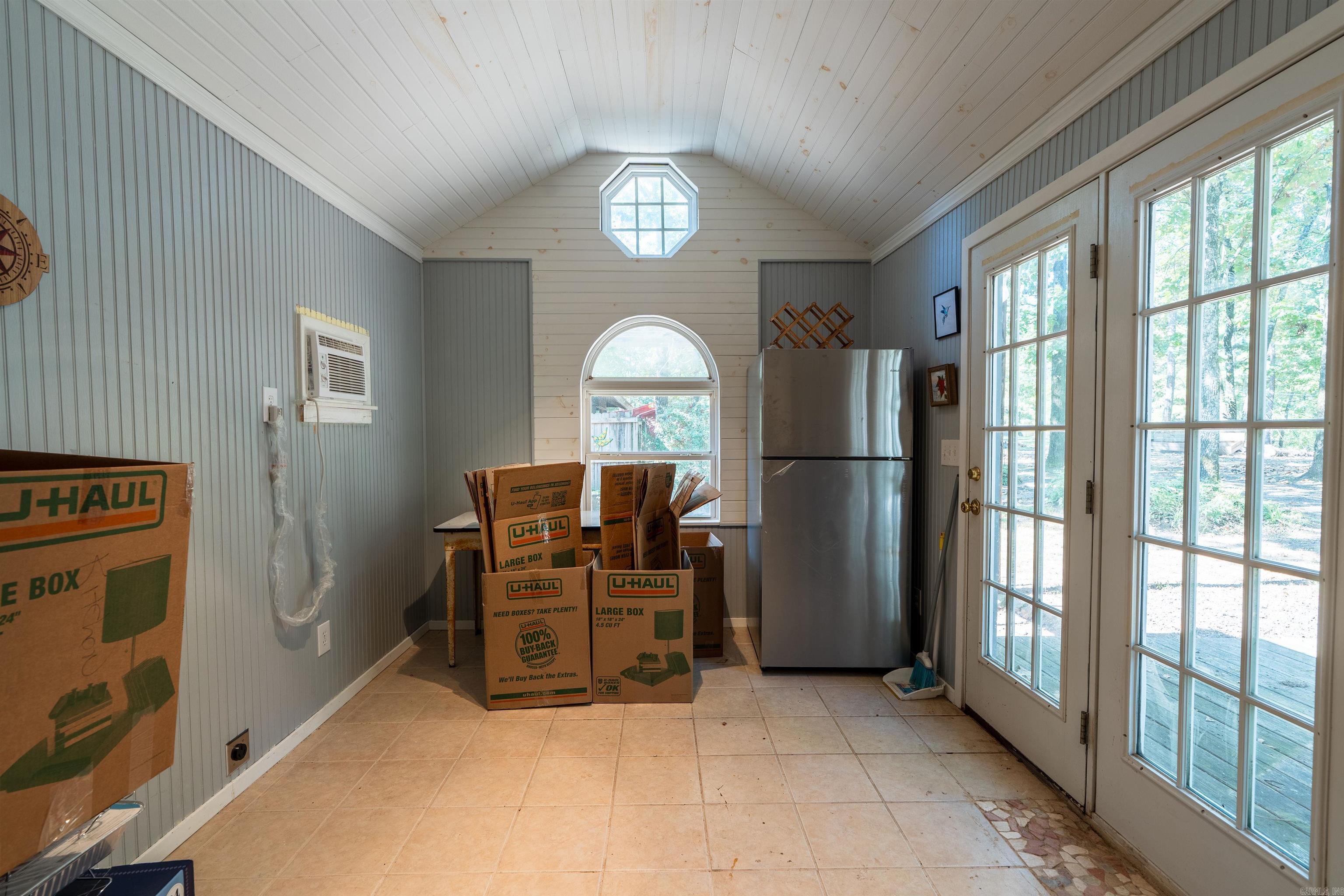 143 Jordan Lane Property Photo 45