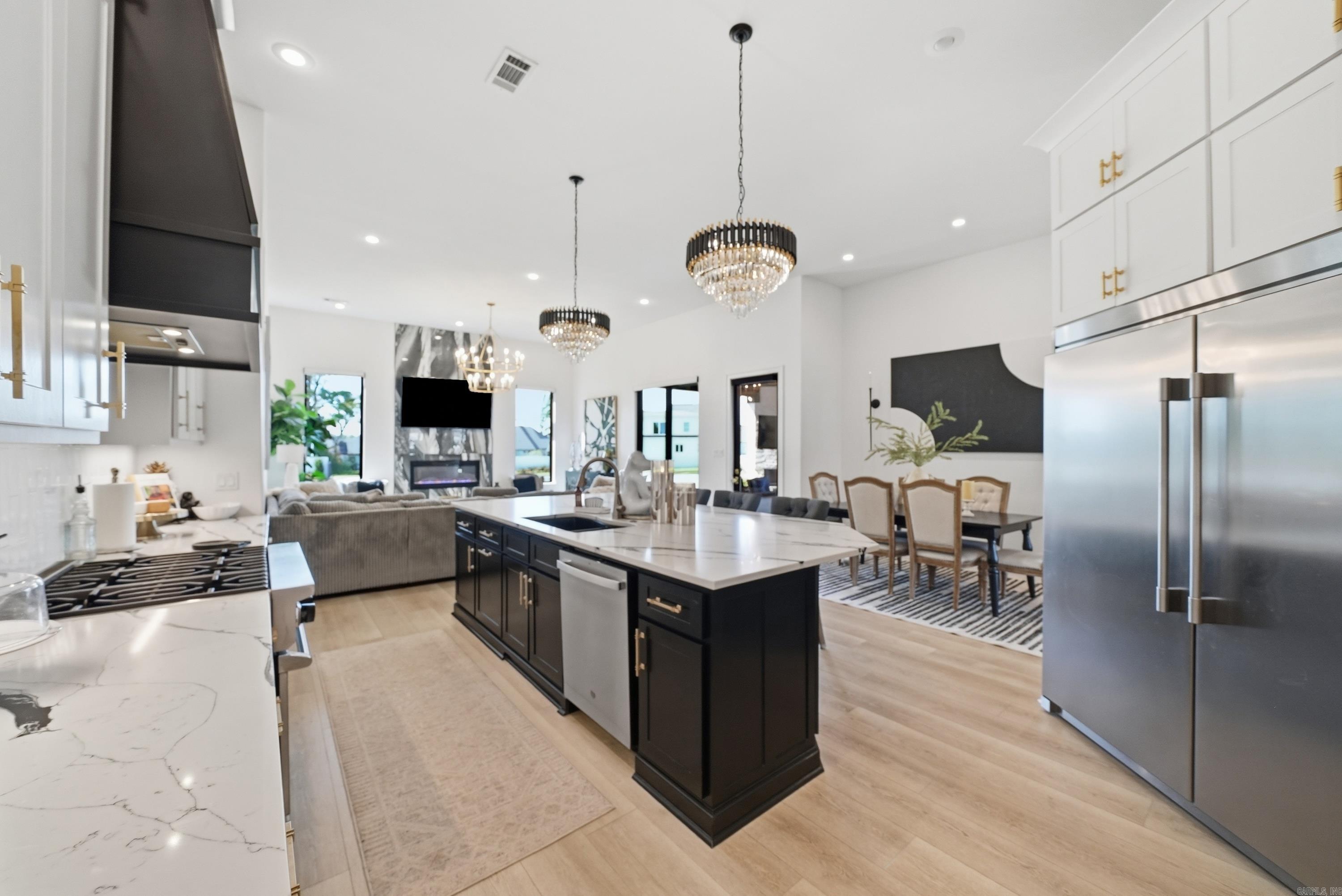 6912 Fields Drive Property Photo 17