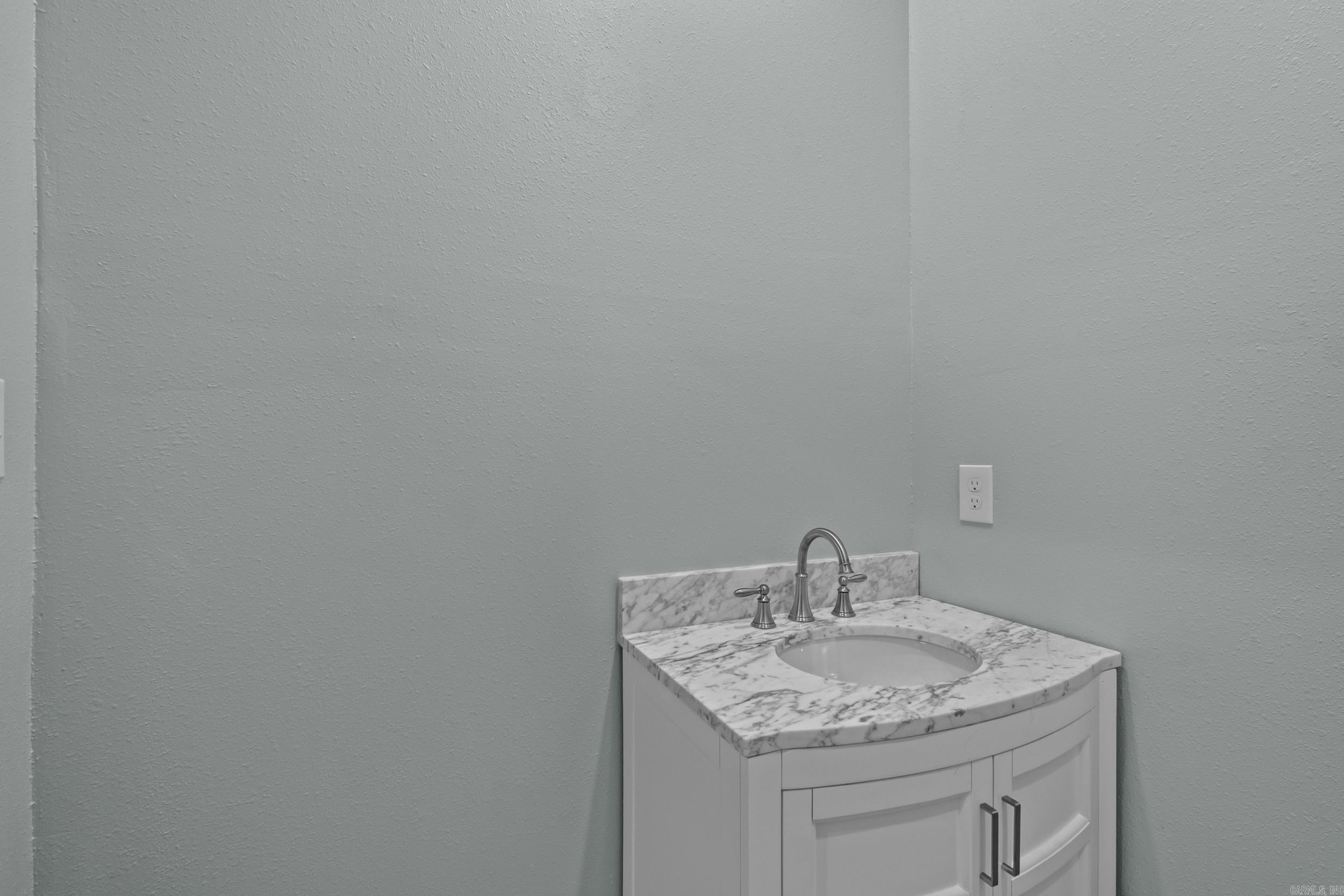 2700 Martin Luther King Drive Property Photo 16
