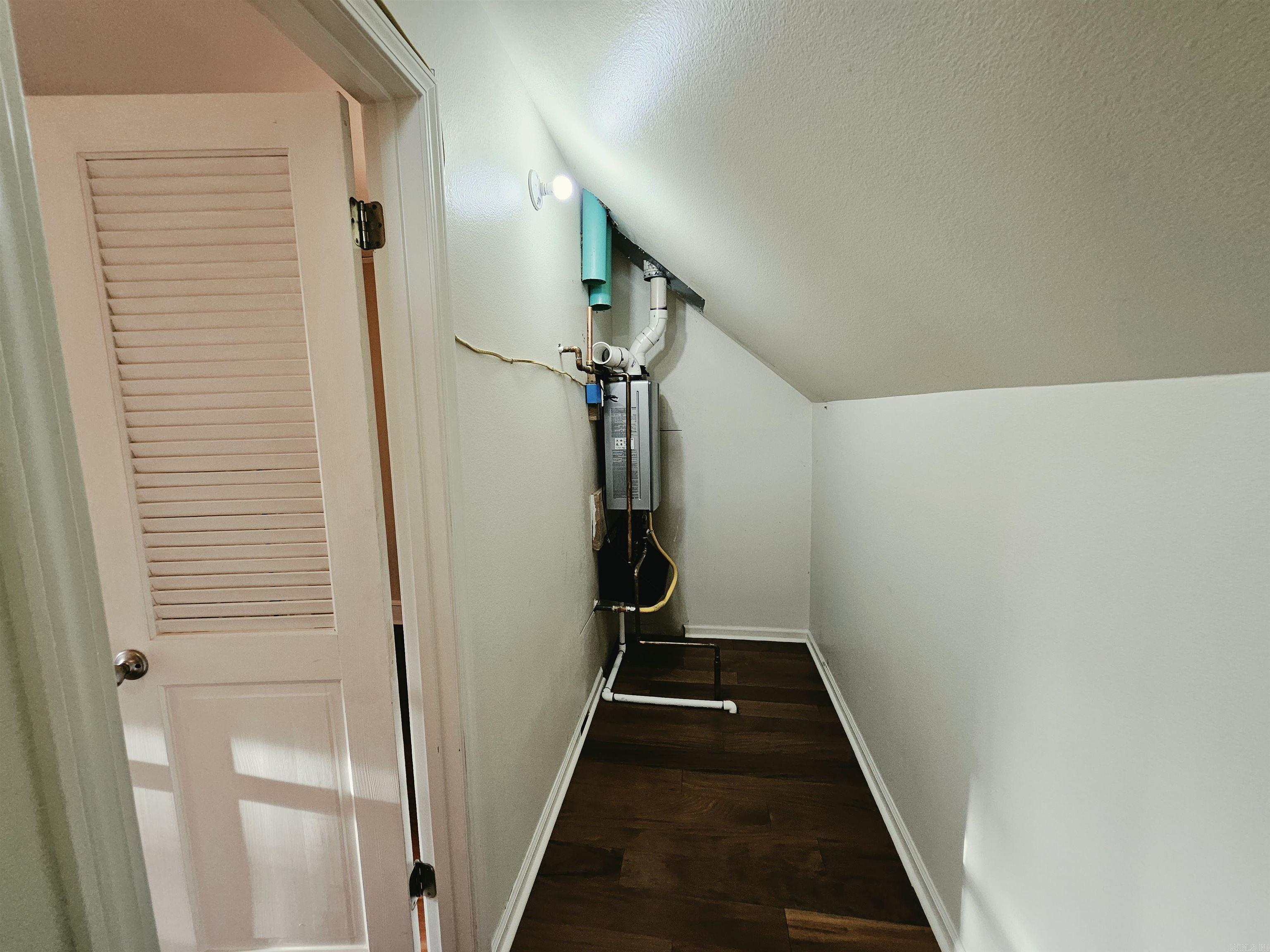 9770 Springhill Farms Drive Property Photo 19