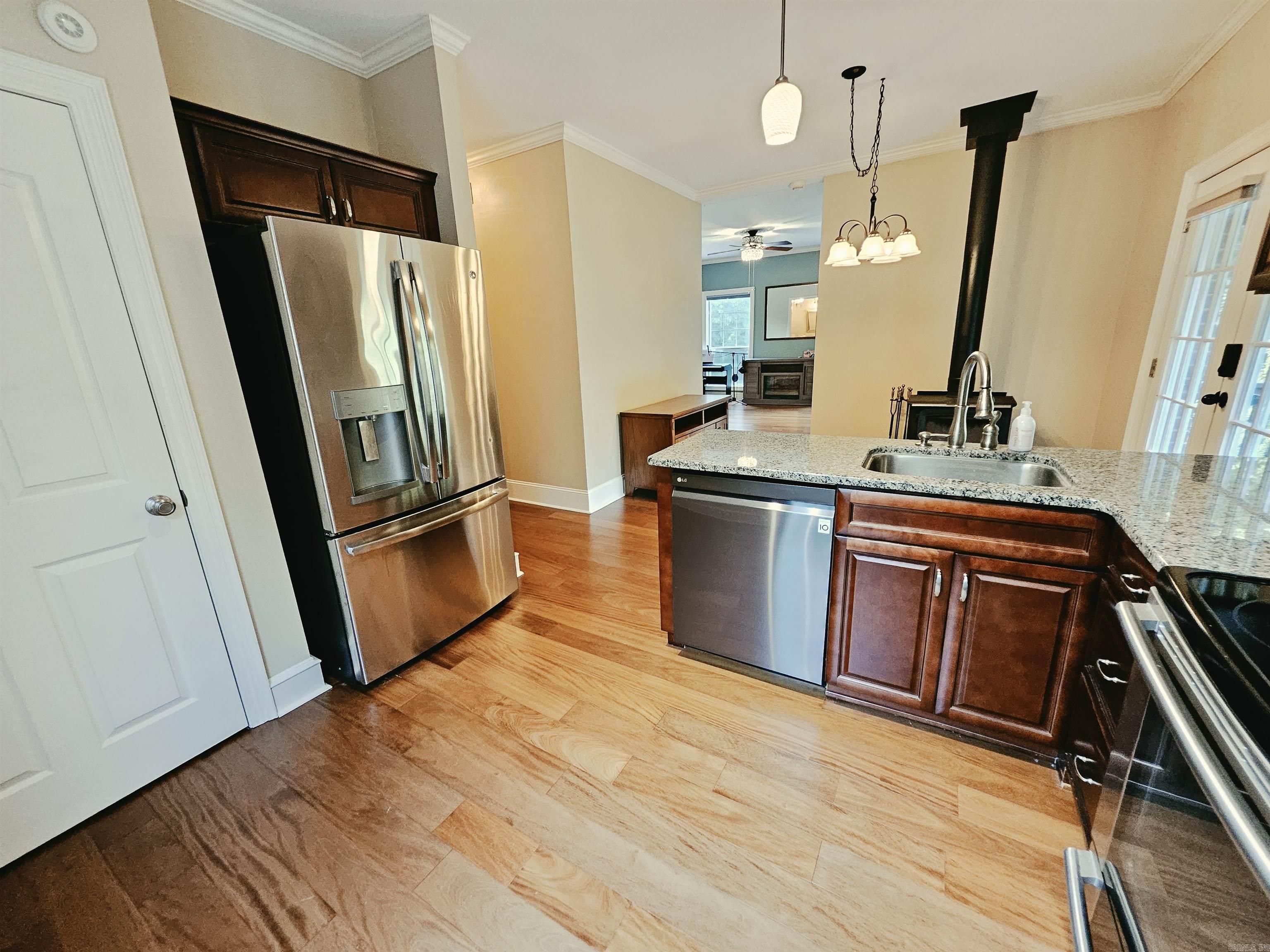 9770 Springhill Farms Drive Property Photo 27