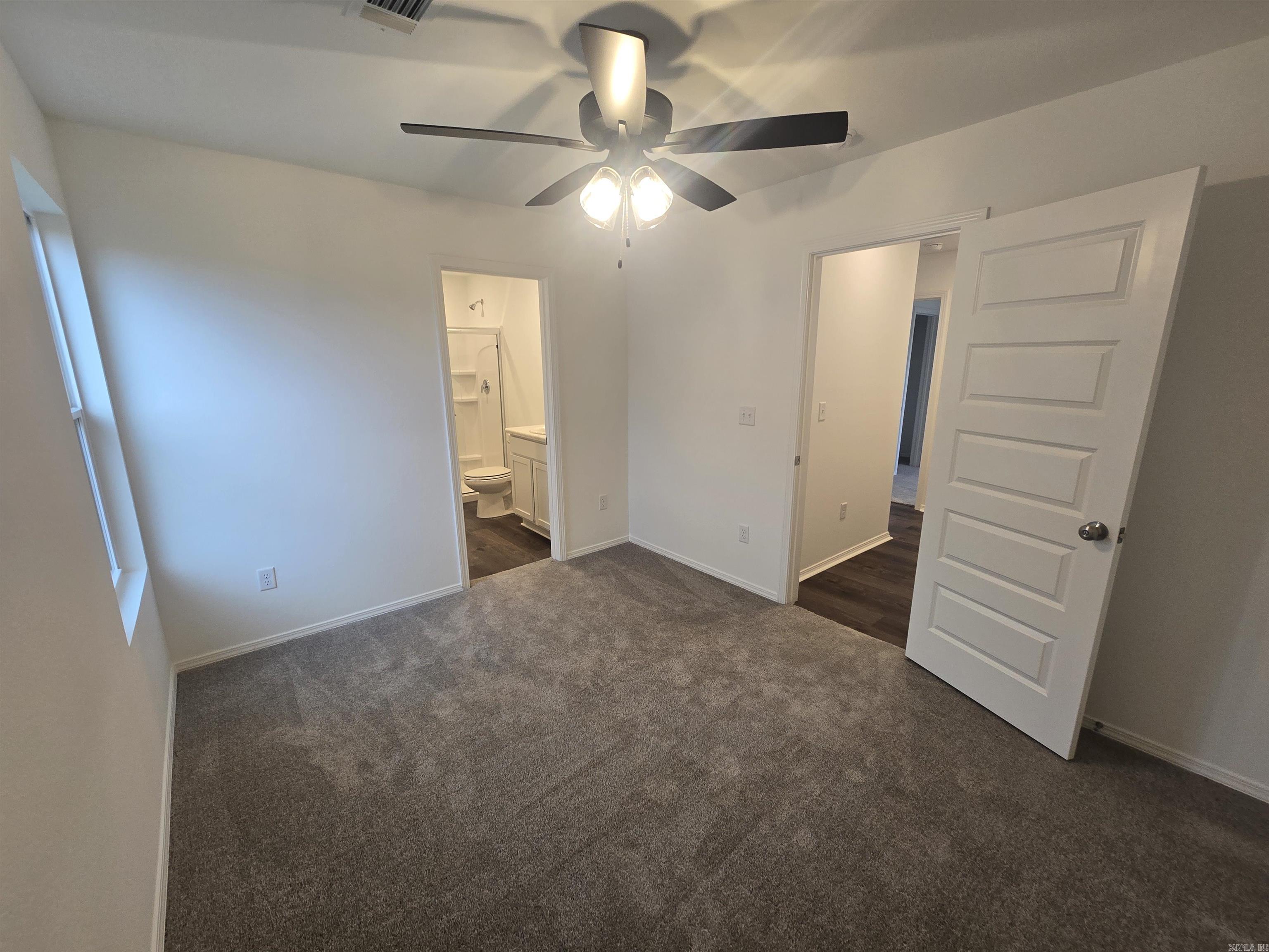 6688 Hollywood Avenue Property Photo 9
