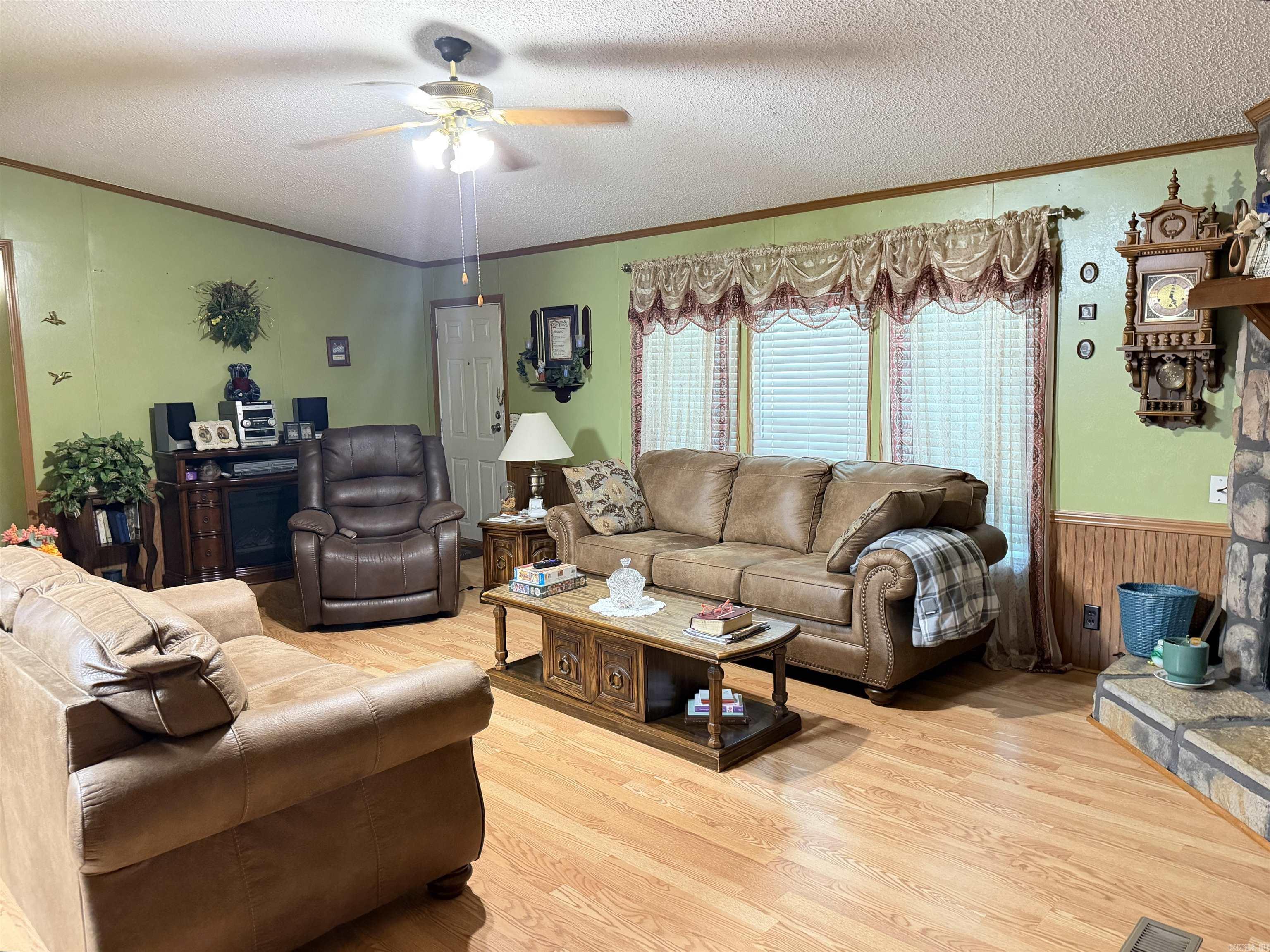 9122 Hwy 135 N Property Photo 6