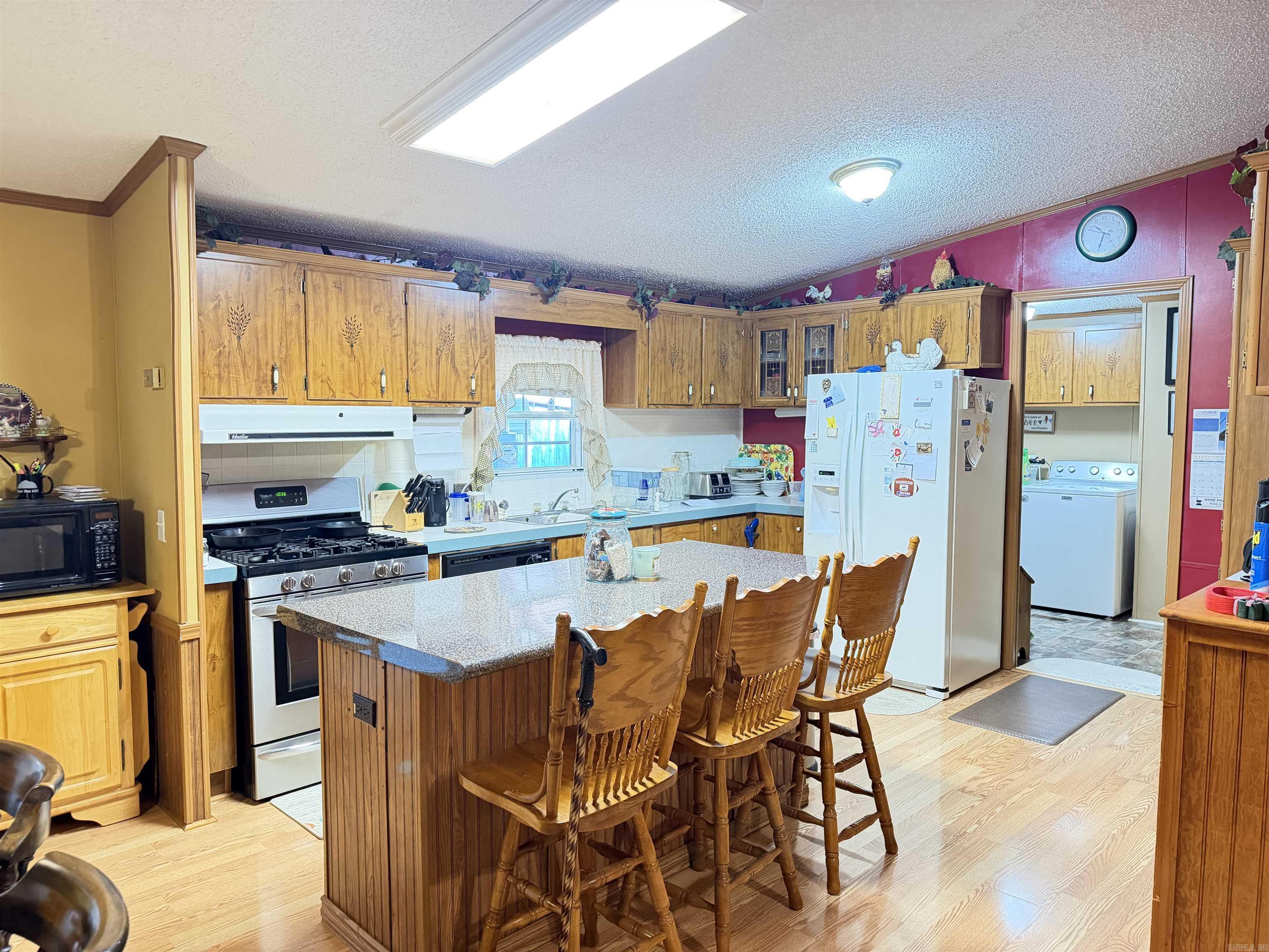 9122 Hwy 135 N Property Photo 10
