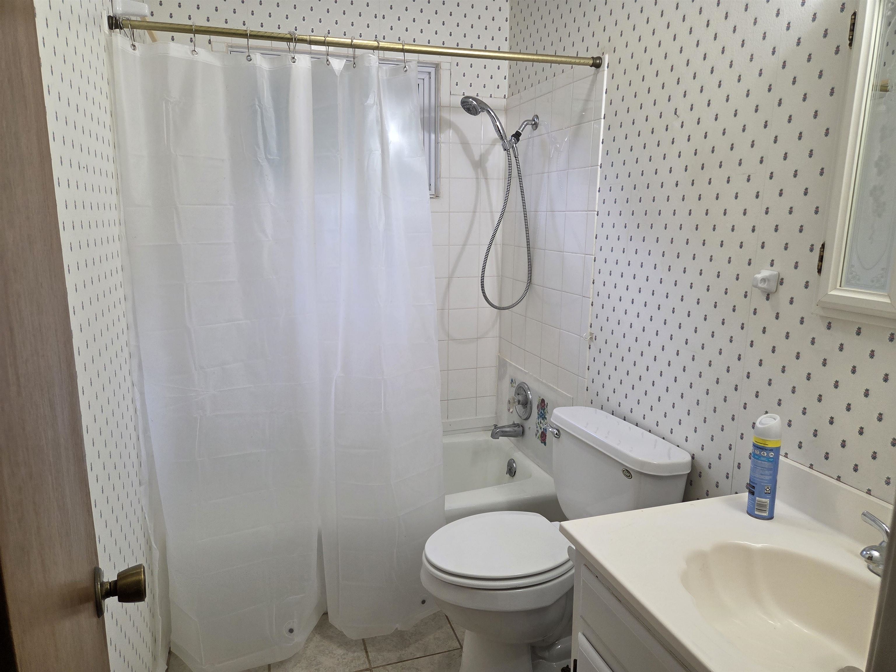 6 Ada Drive Property Photo 16