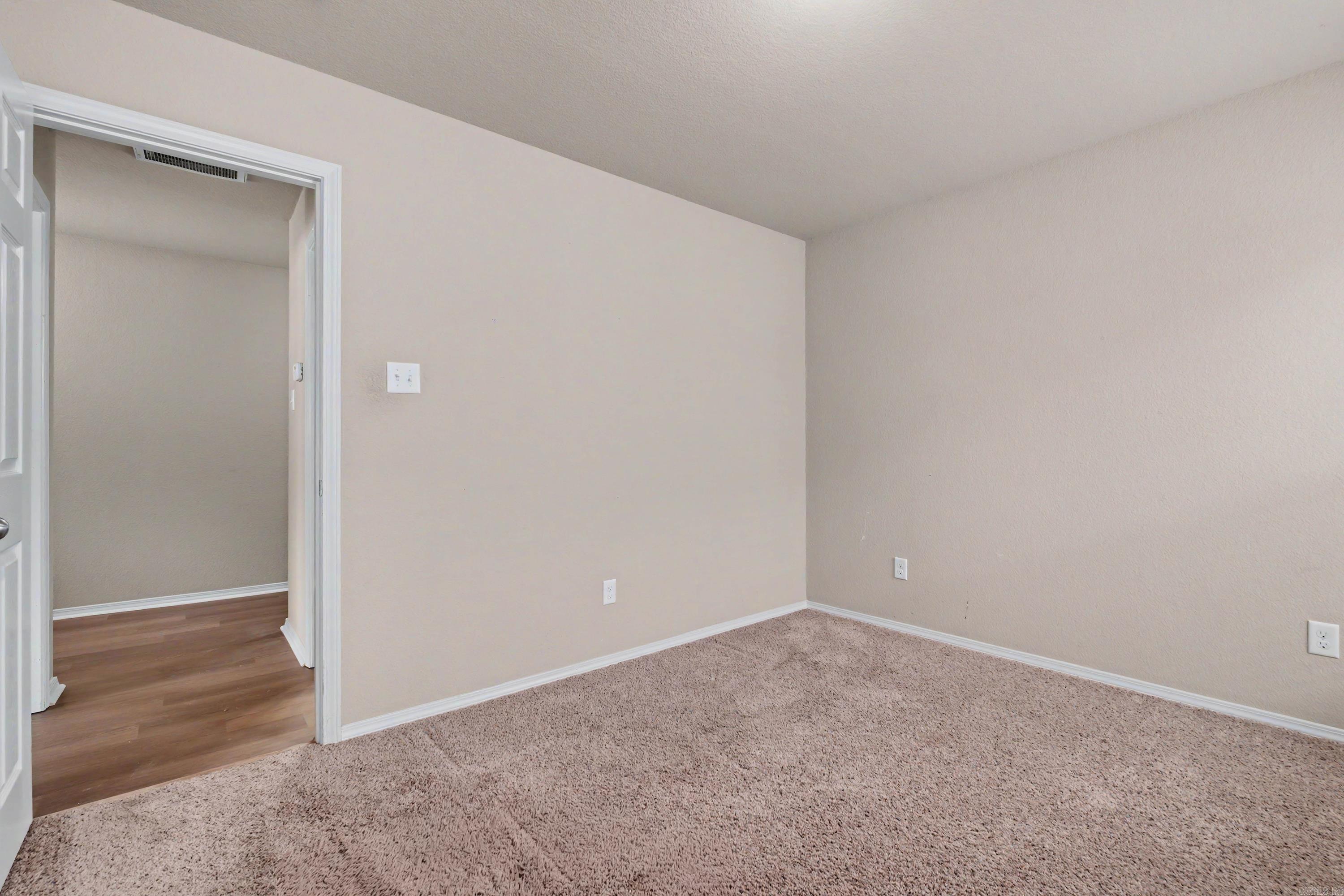 2713 Brighton Place Property Photo 27