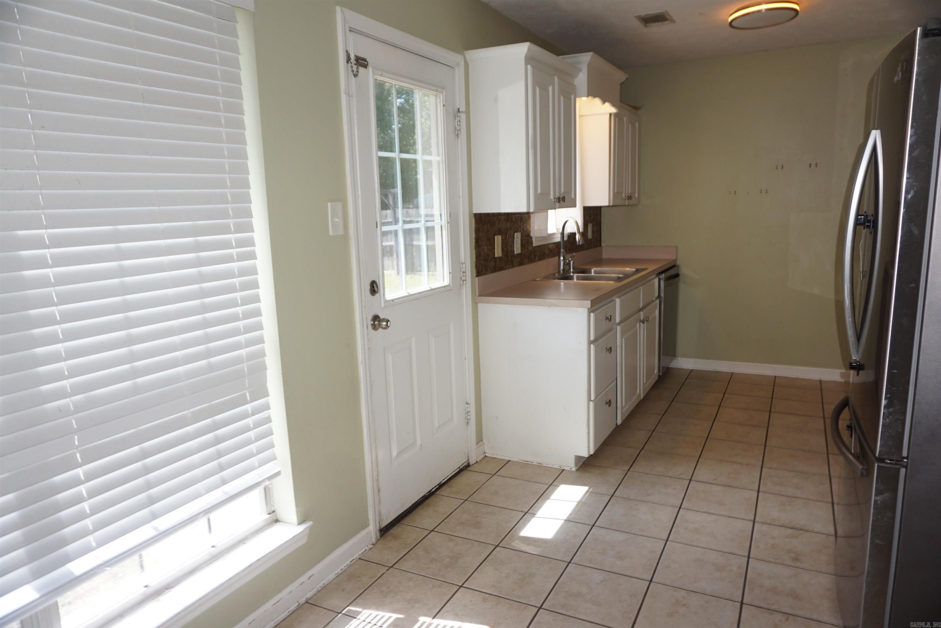 29 Weatherwood Ln Property Photo 2