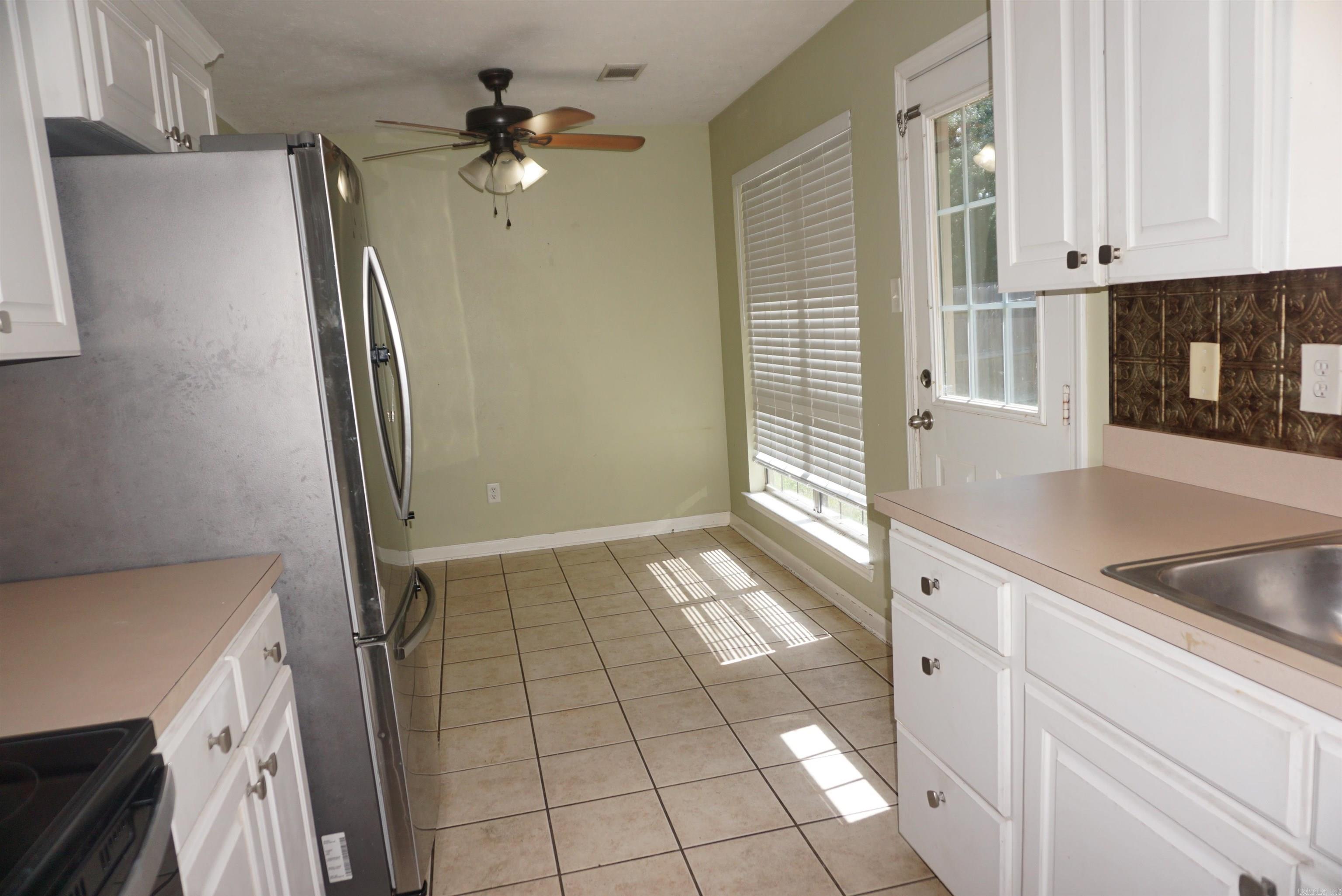 29 Weatherwood Ln Property Photo 4