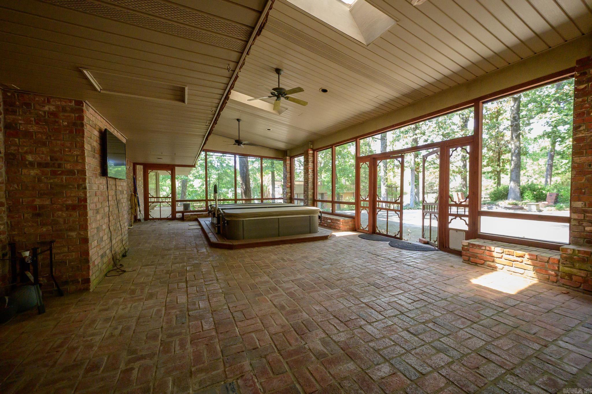 2205 Church Avenue Property Photo 33