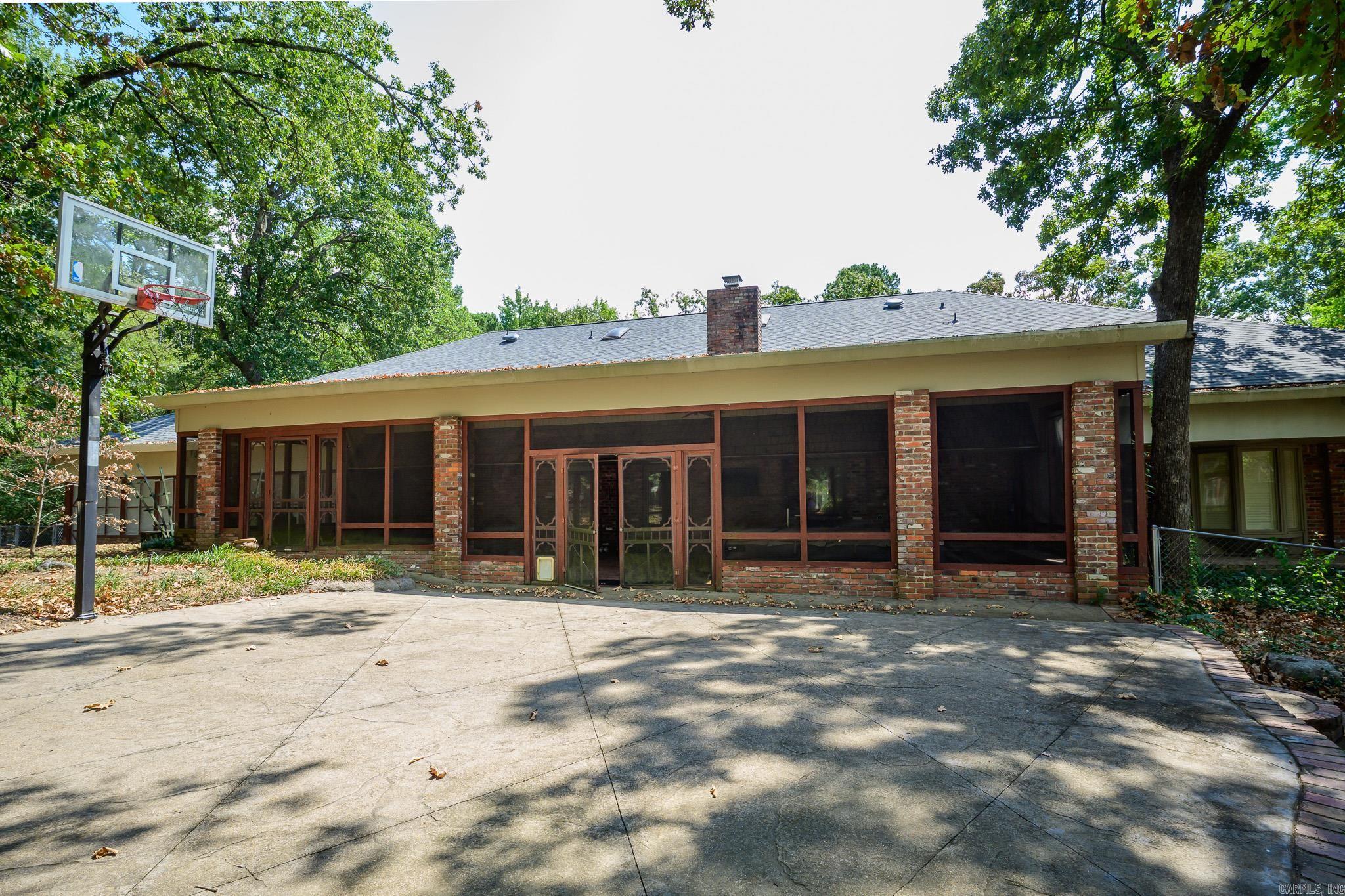 2205 Church Avenue Property Photo 35