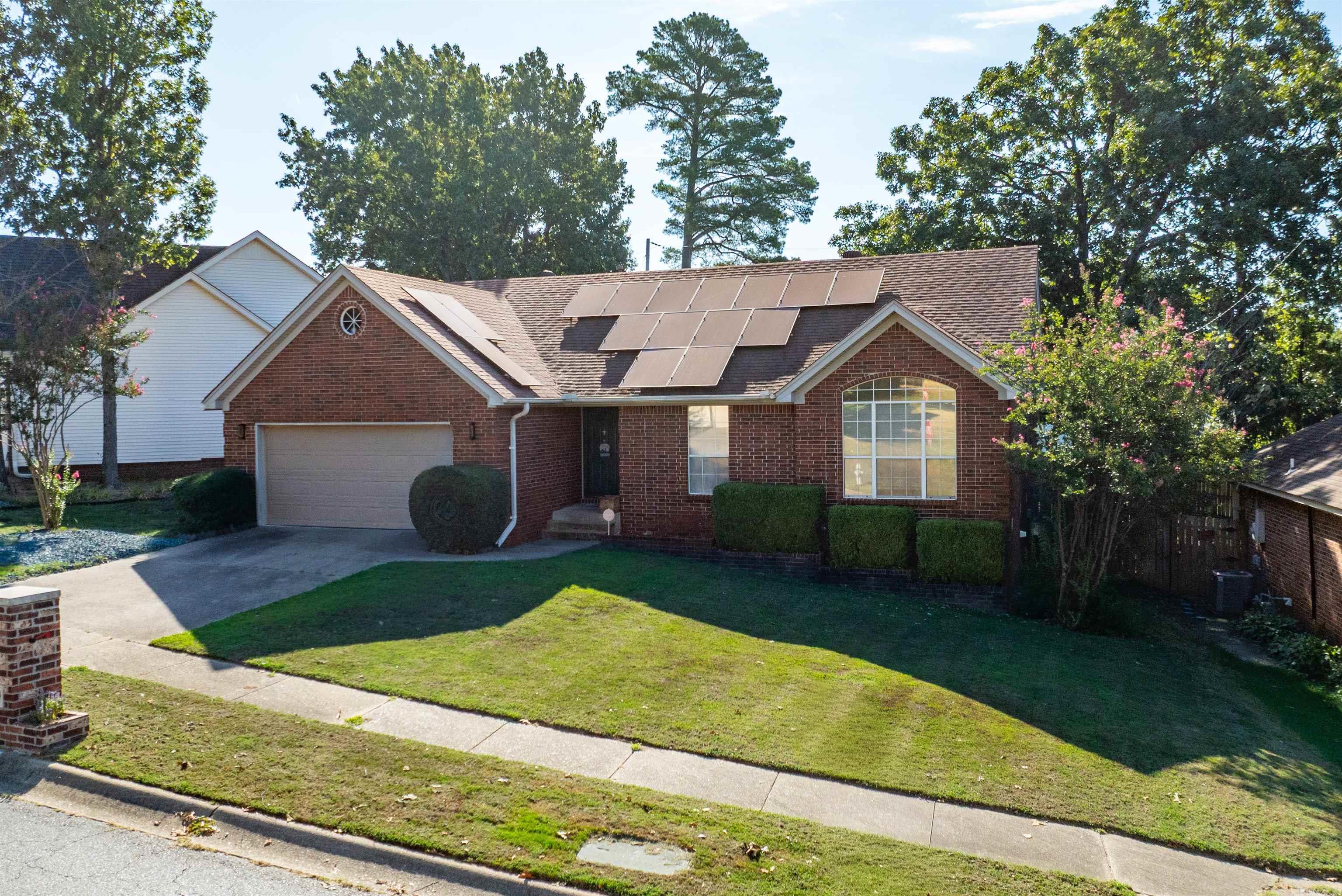 12119 Cherry Laurel Drive Property Photo 2