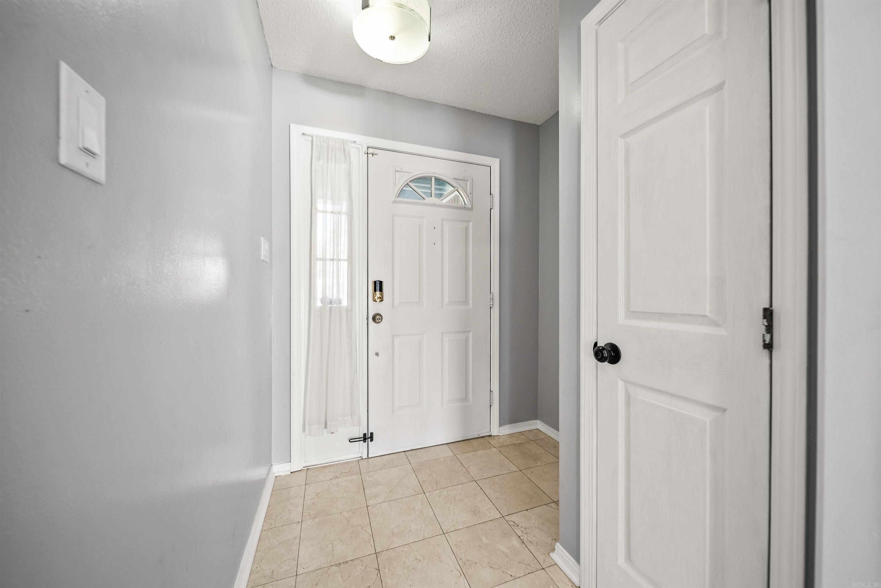 12119 Cherry Laurel Drive Property Photo 9