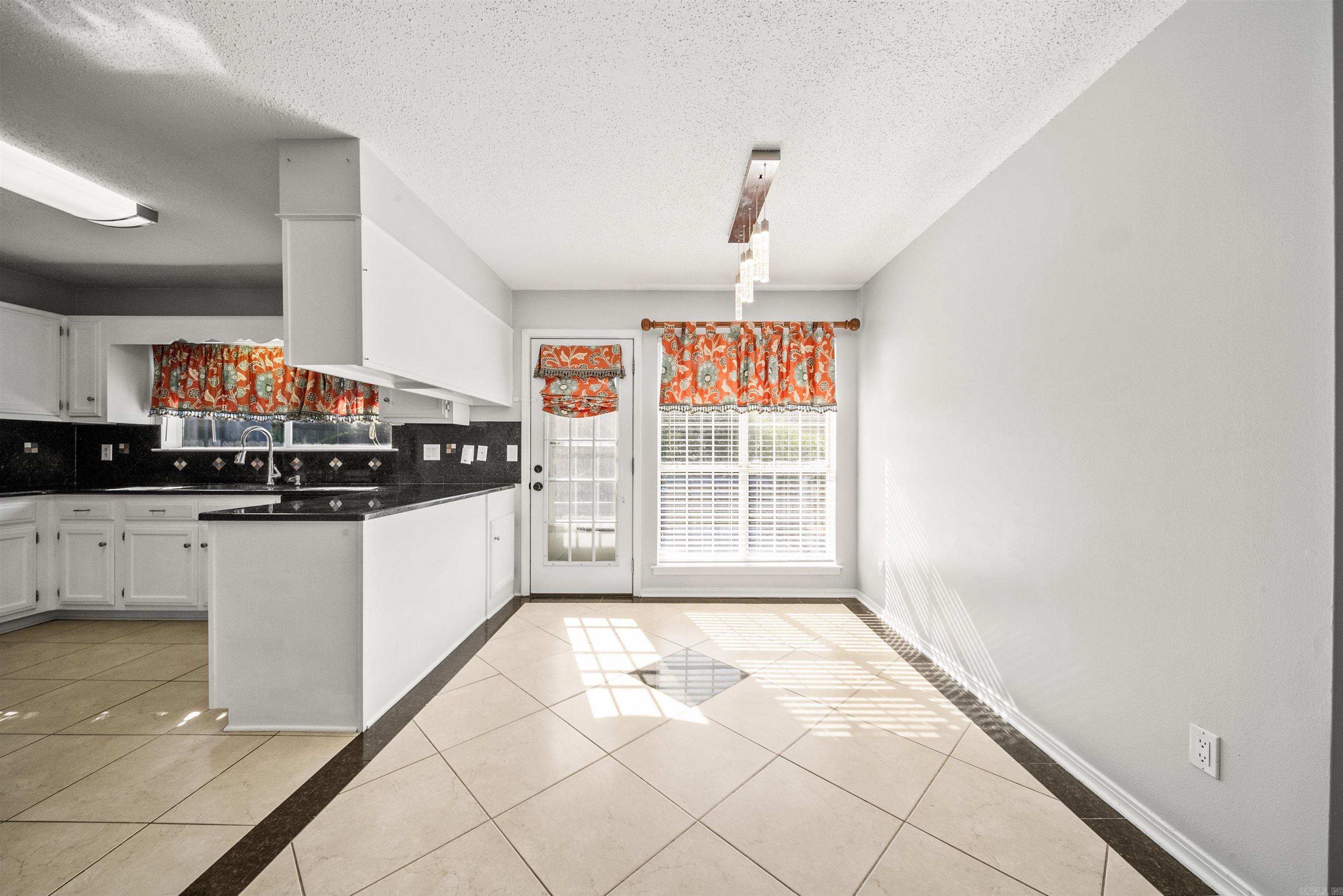 12119 Cherry Laurel Drive Property Photo 21
