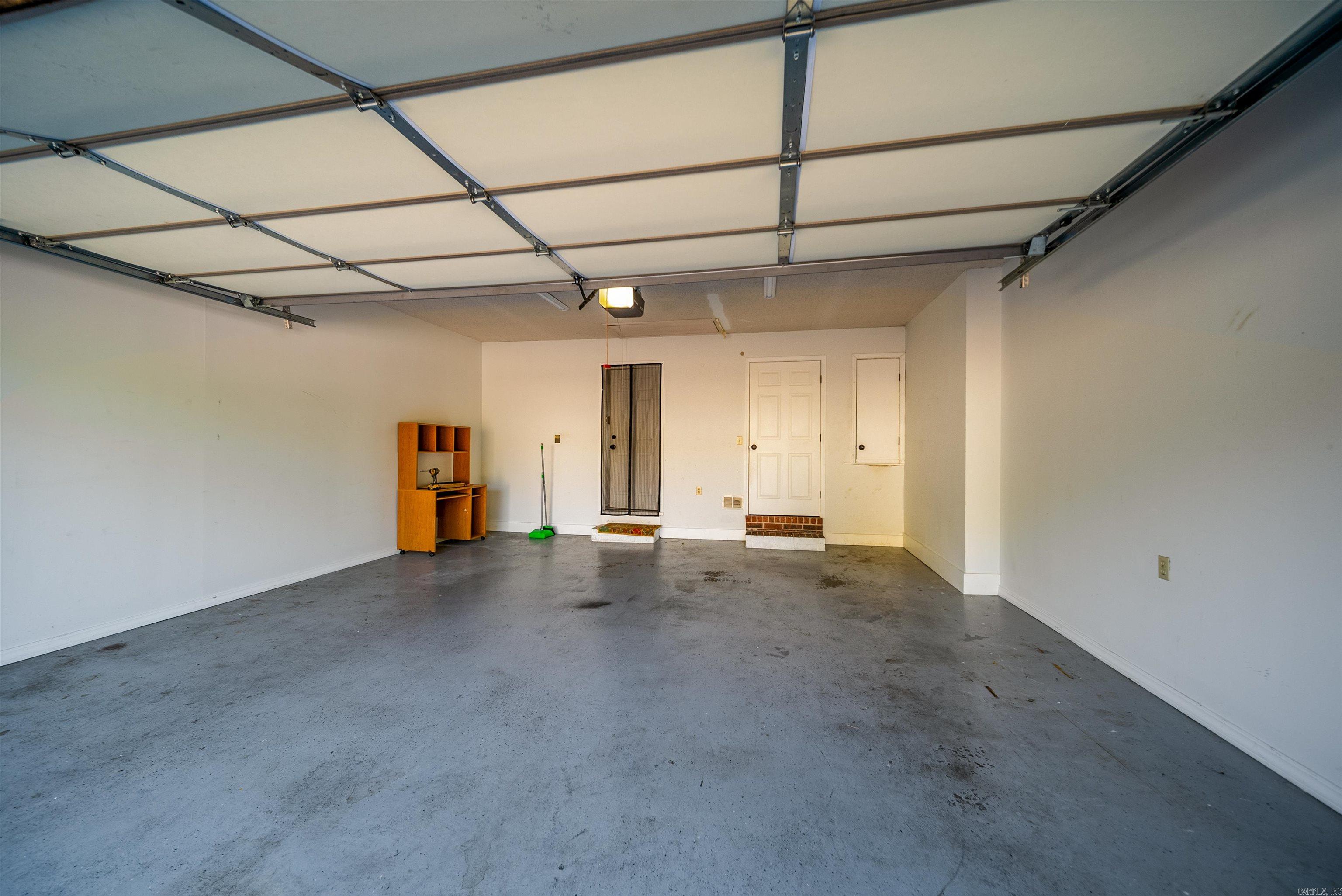12119 Cherry Laurel Drive Property Photo 35