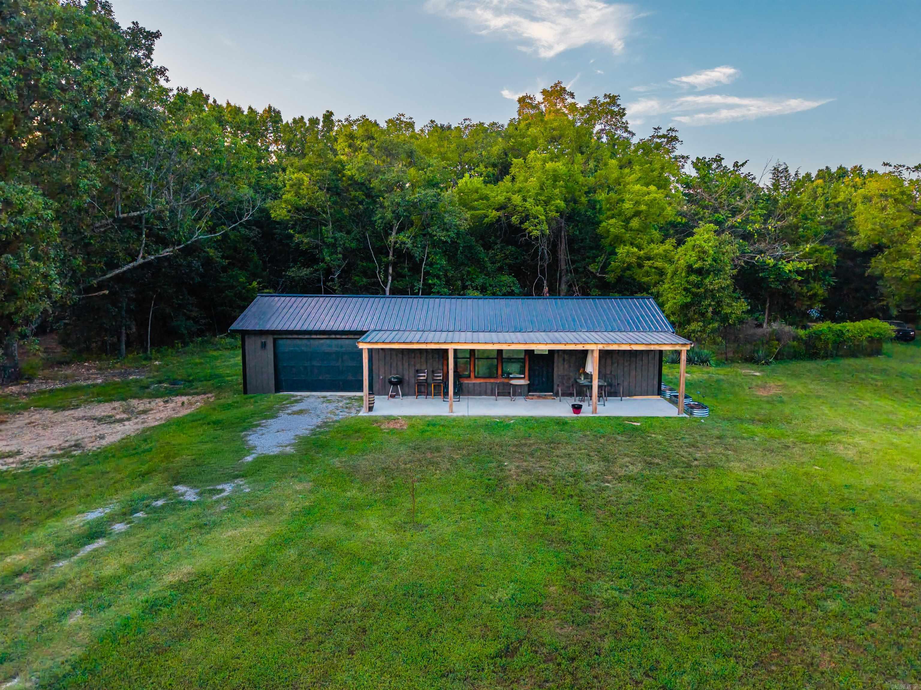 33 Carlisle Circle Property Photo 30