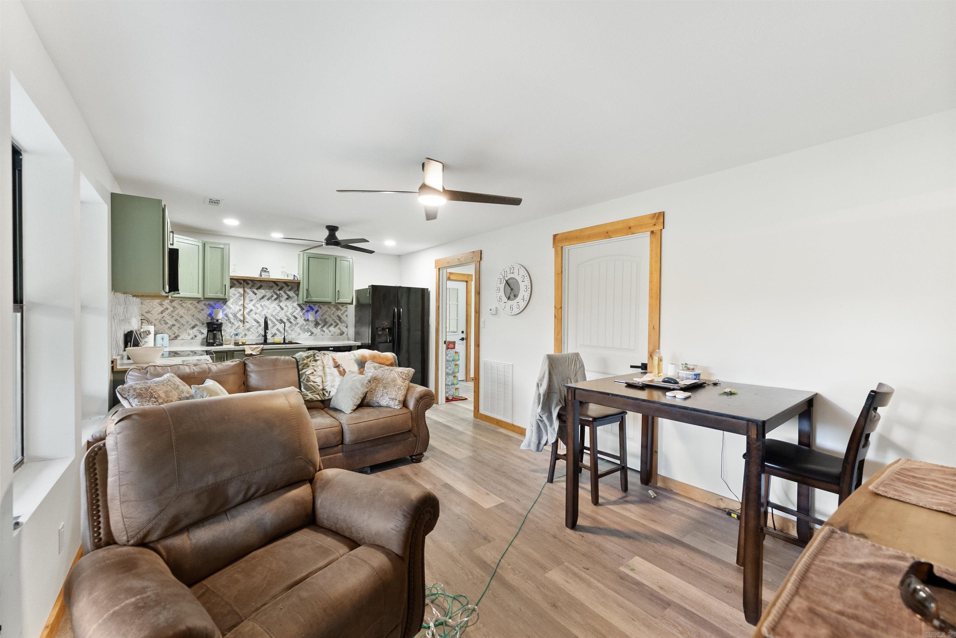 33 Carlisle Circle Property Photo 33