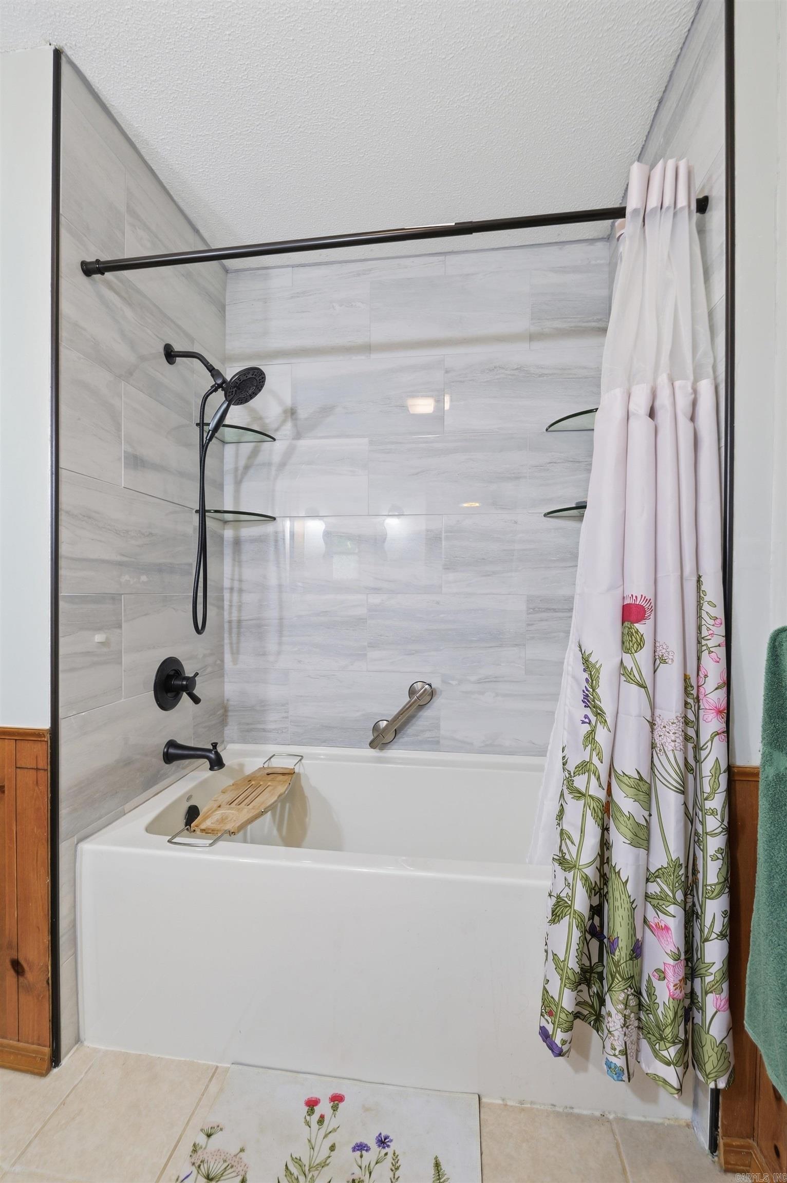 432 County Road 3355 Property Photo 20