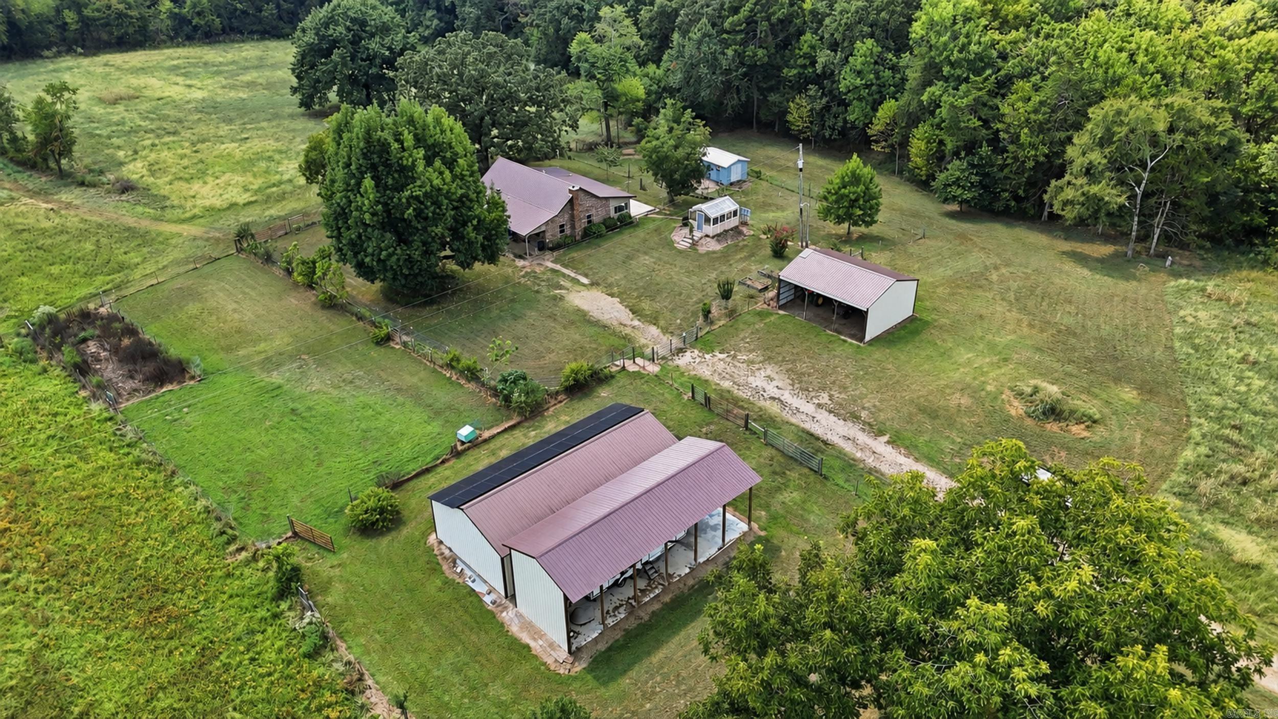 432 County Road 3355 Property Photo 41