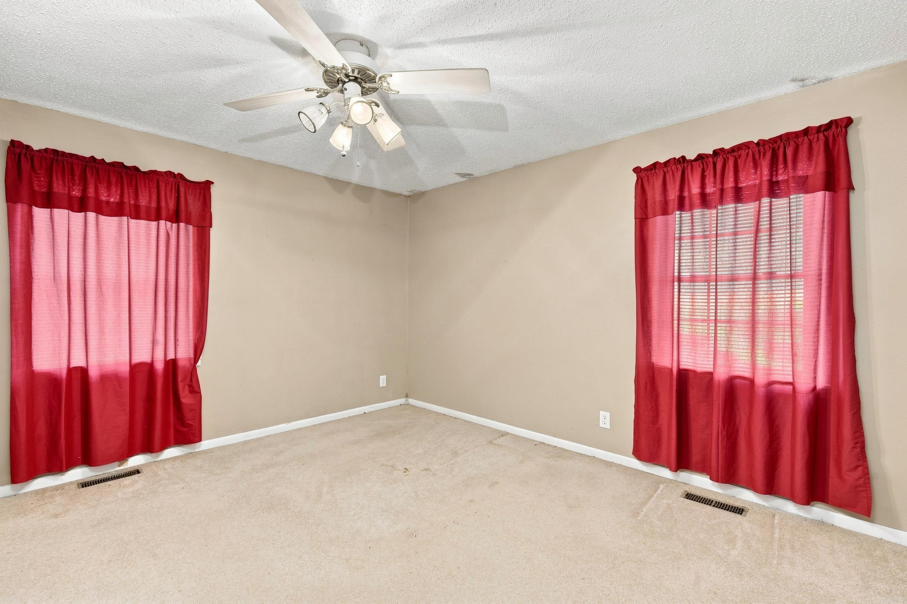 508 Ridgecrest Drive Property Photo 16