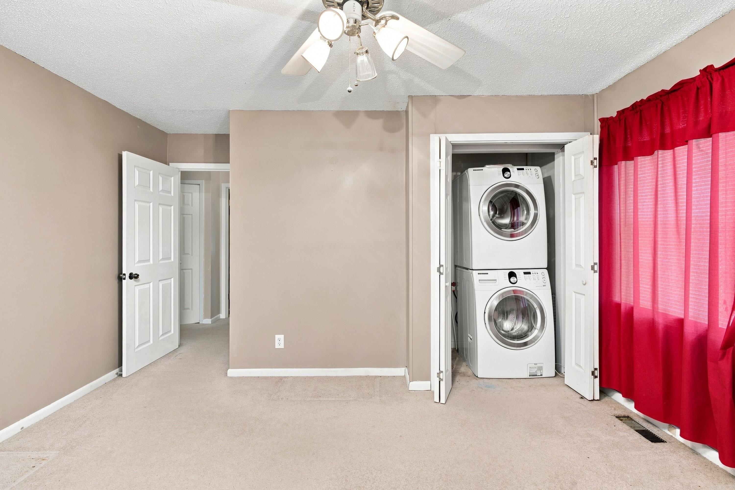 508 Ridgecrest Drive Property Photo 17