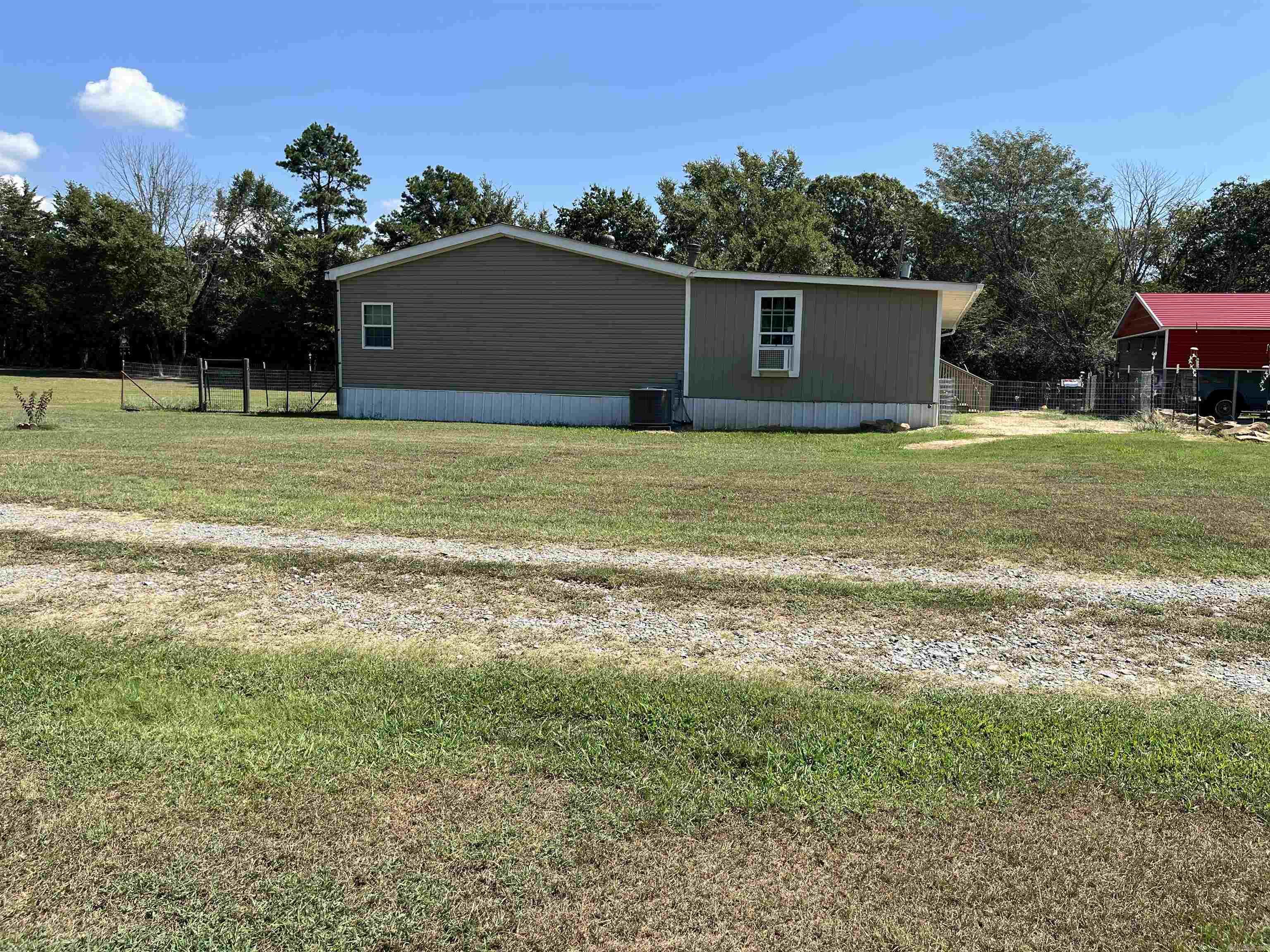 237 Glenn Road Property Photo 2