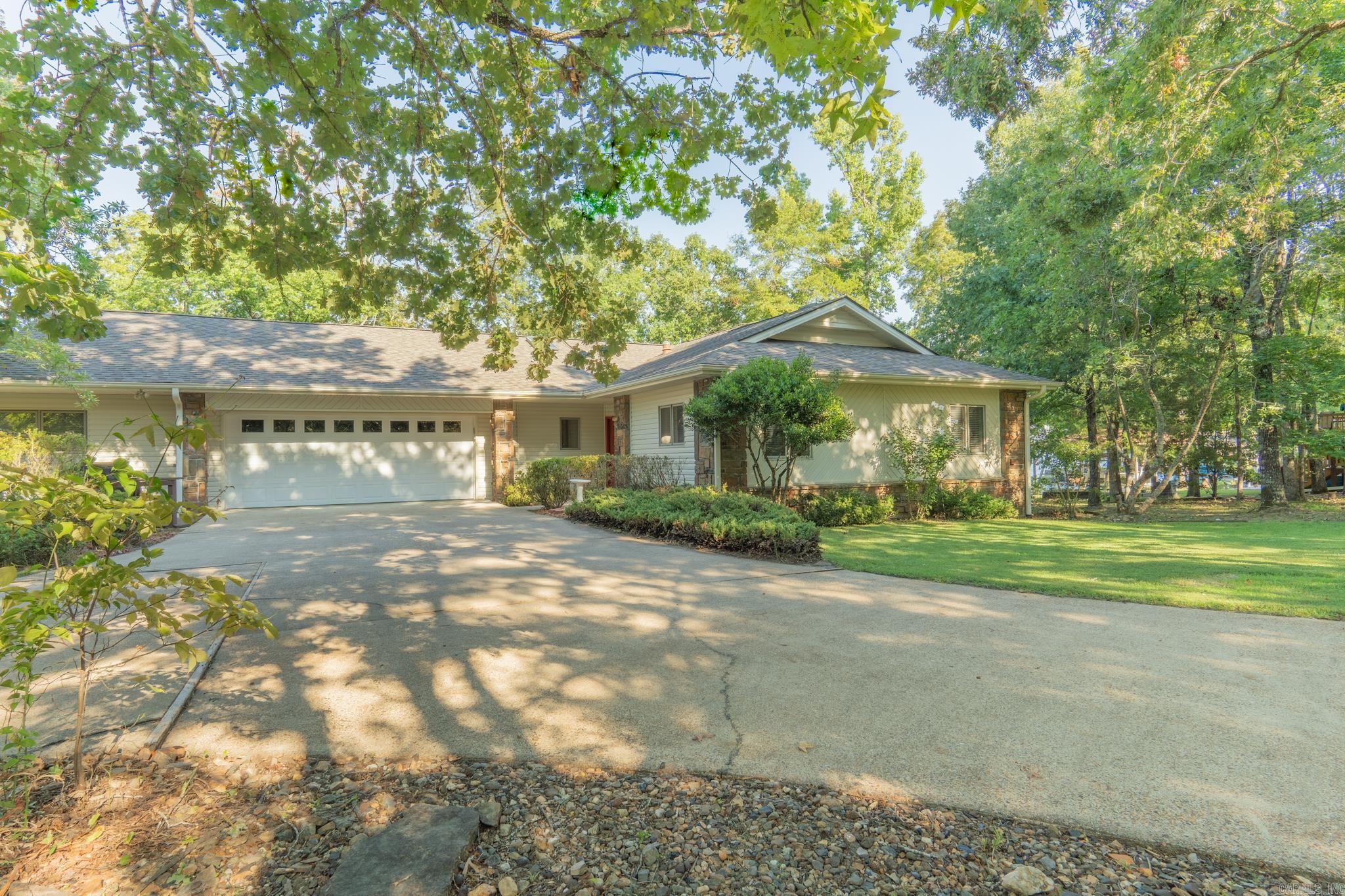 11 Cabrillear Lane Property Photo 3