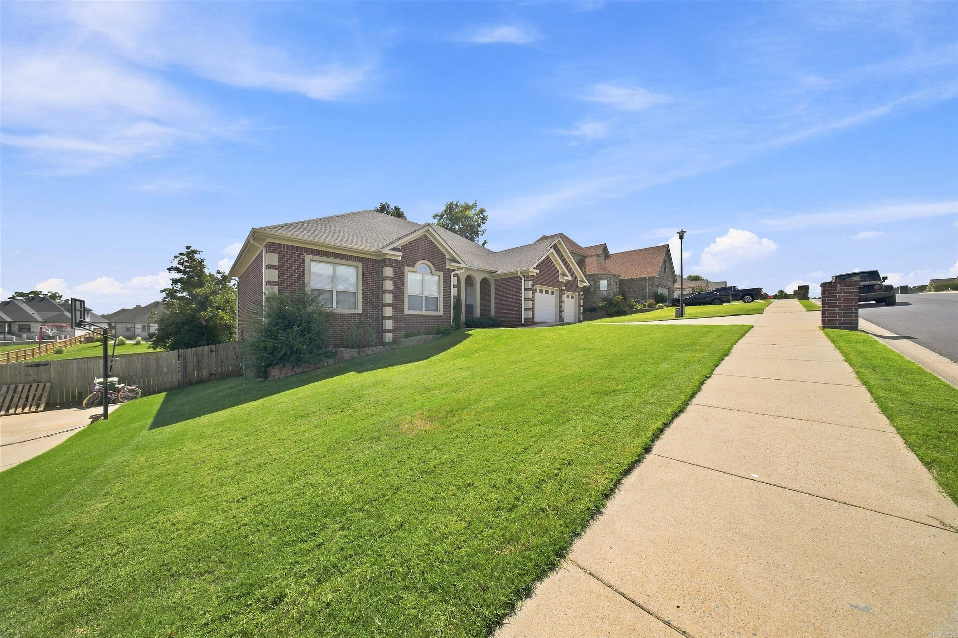 9425 Journey Drive Property Photo 5