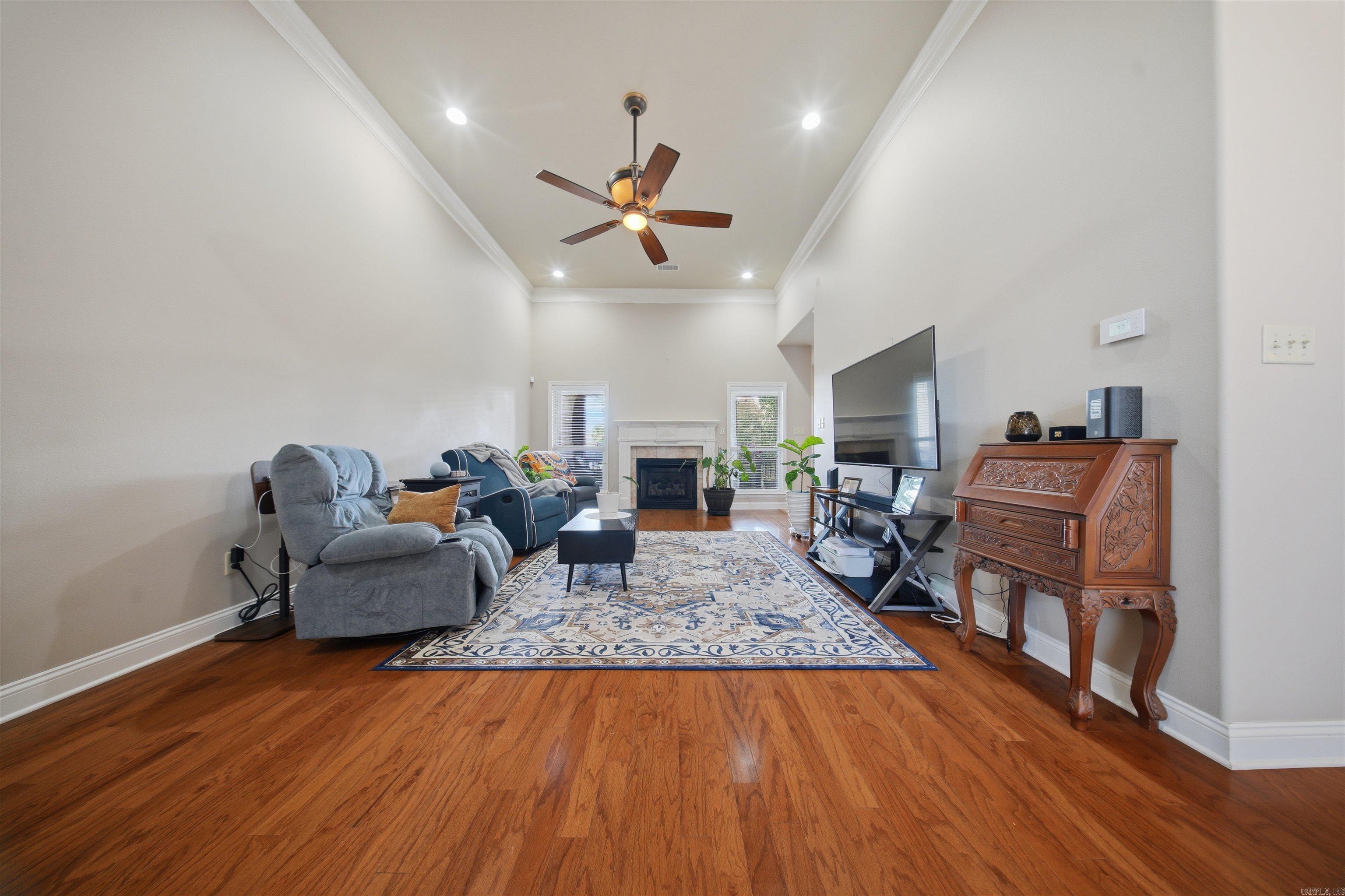 9425 Journey Drive Property Photo 12