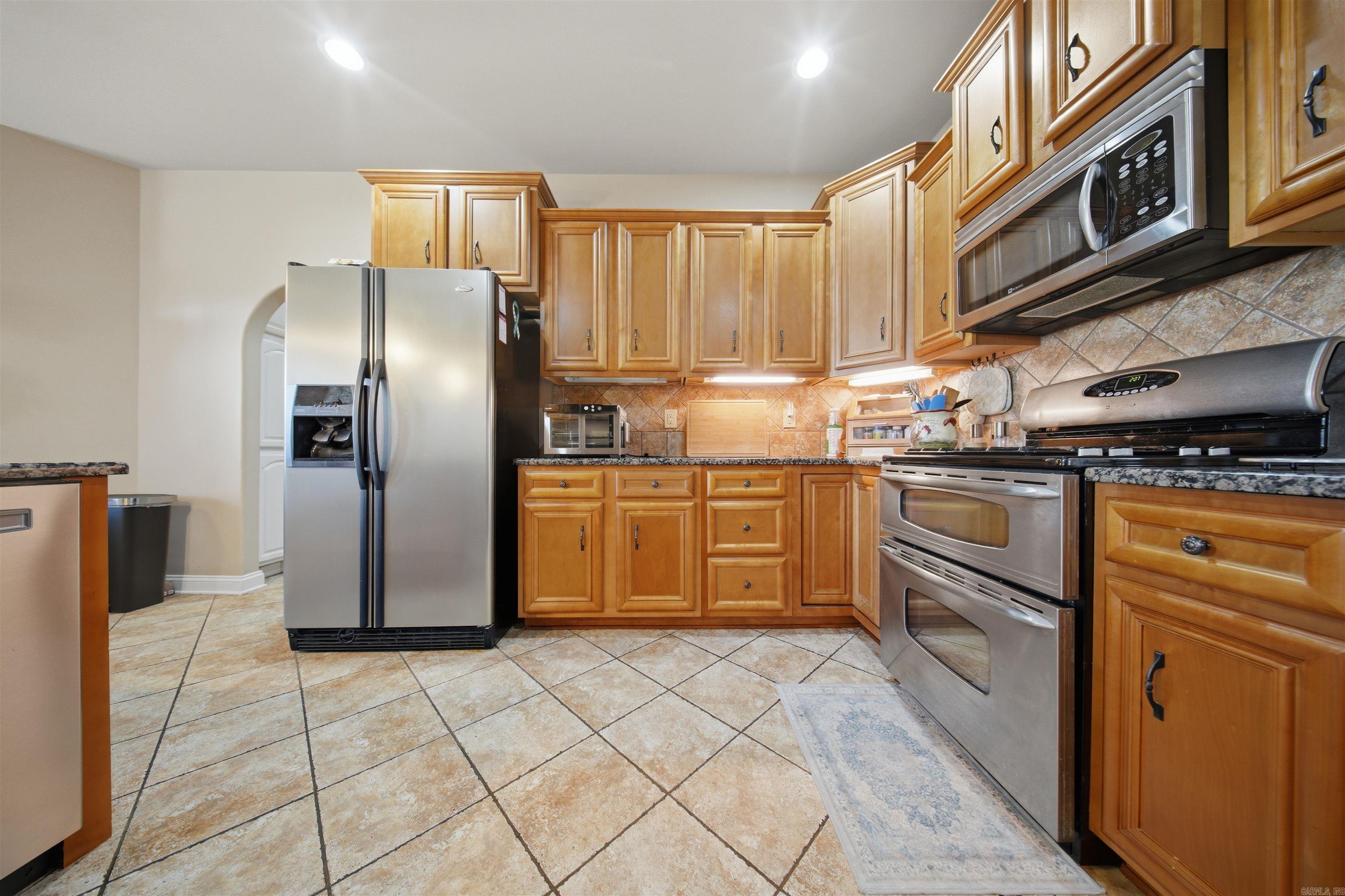 9425 Journey Drive Property Photo 17