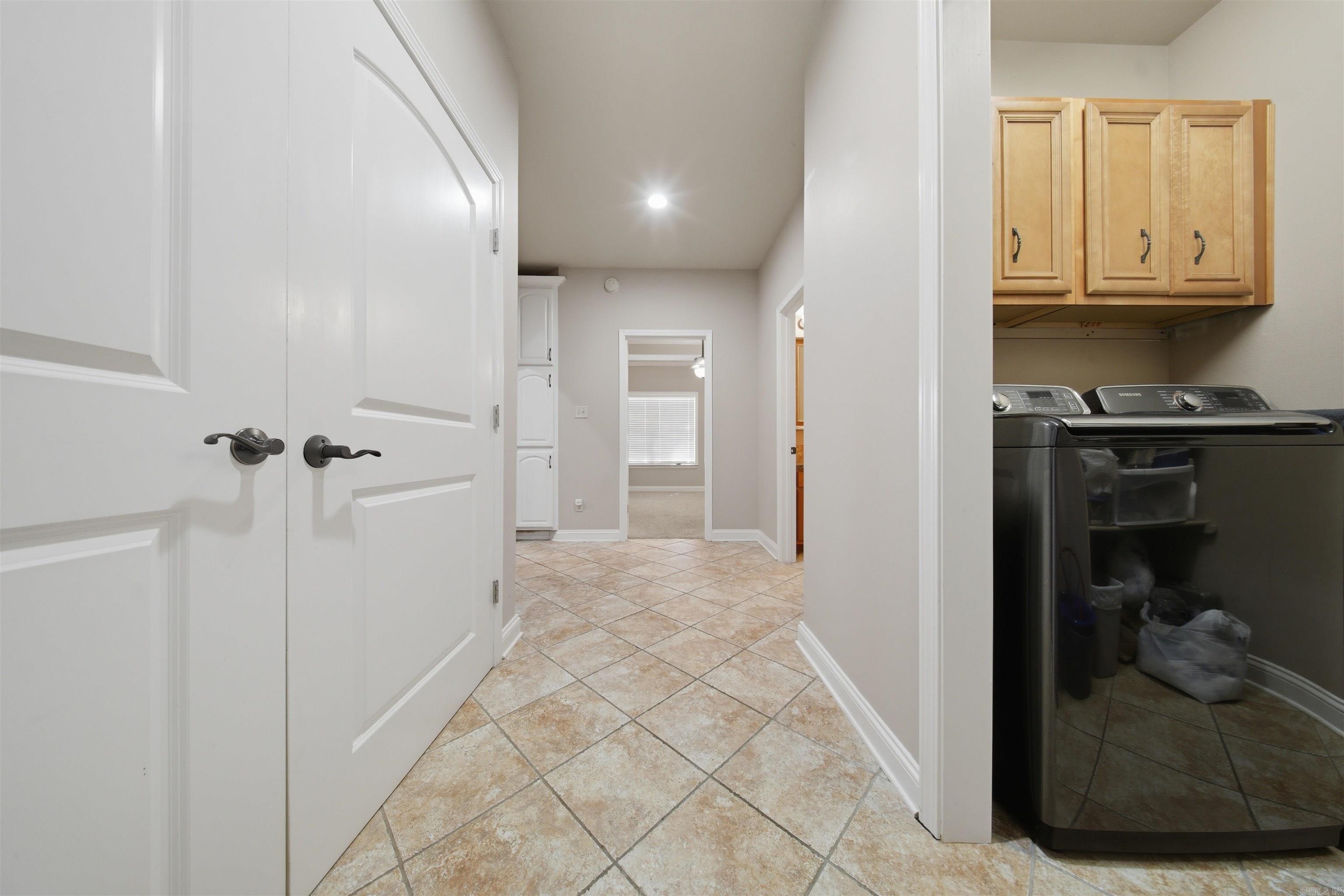 9425 Journey Drive Property Photo 18
