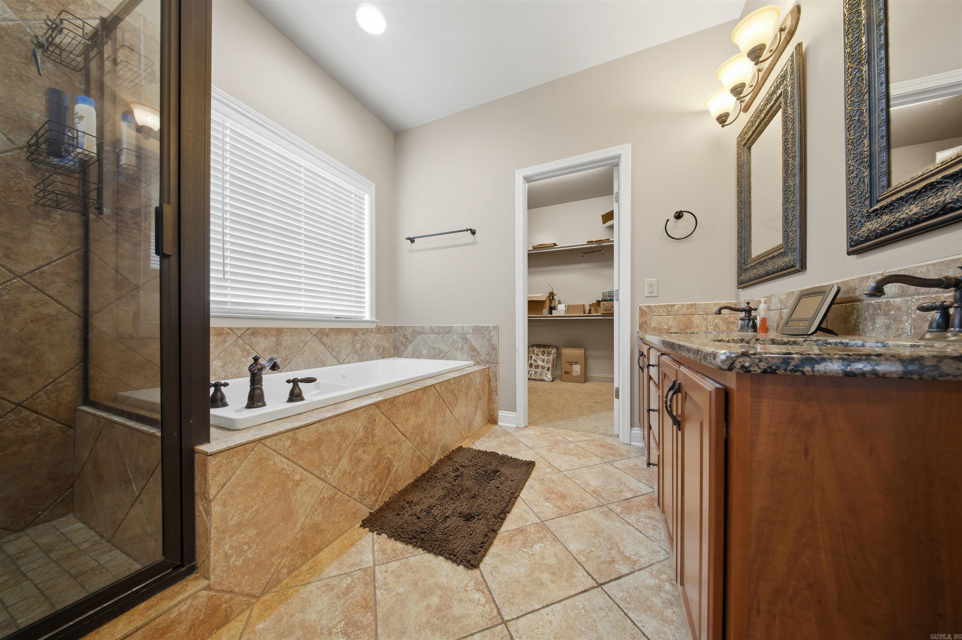 9425 Journey Drive Property Photo 22
