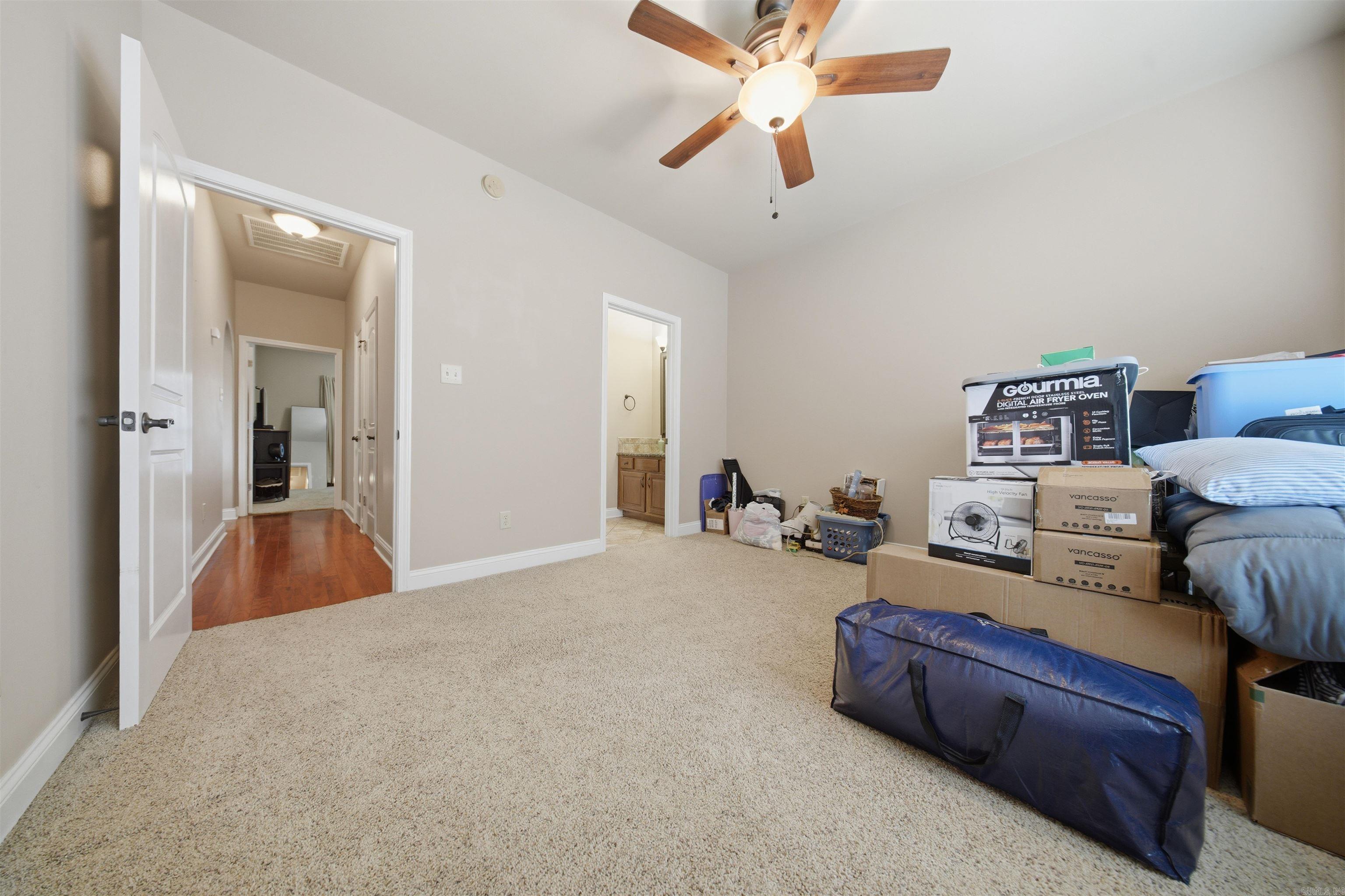 9425 Journey Drive Property Photo 32