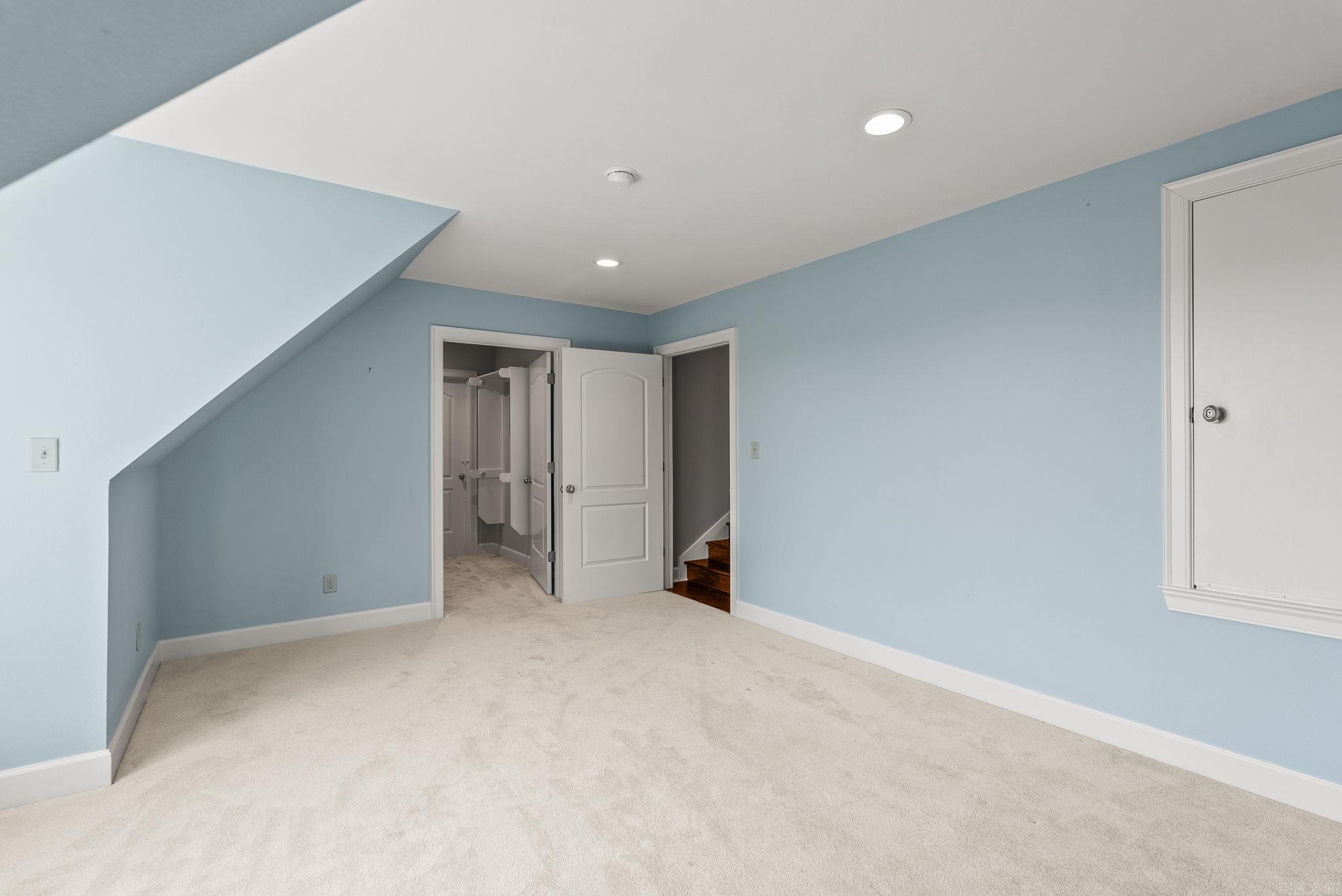 8 Ledge Rock Cove Property Photo 36