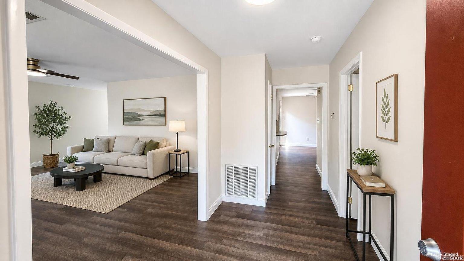200 Millbranch Court Property Photo 8