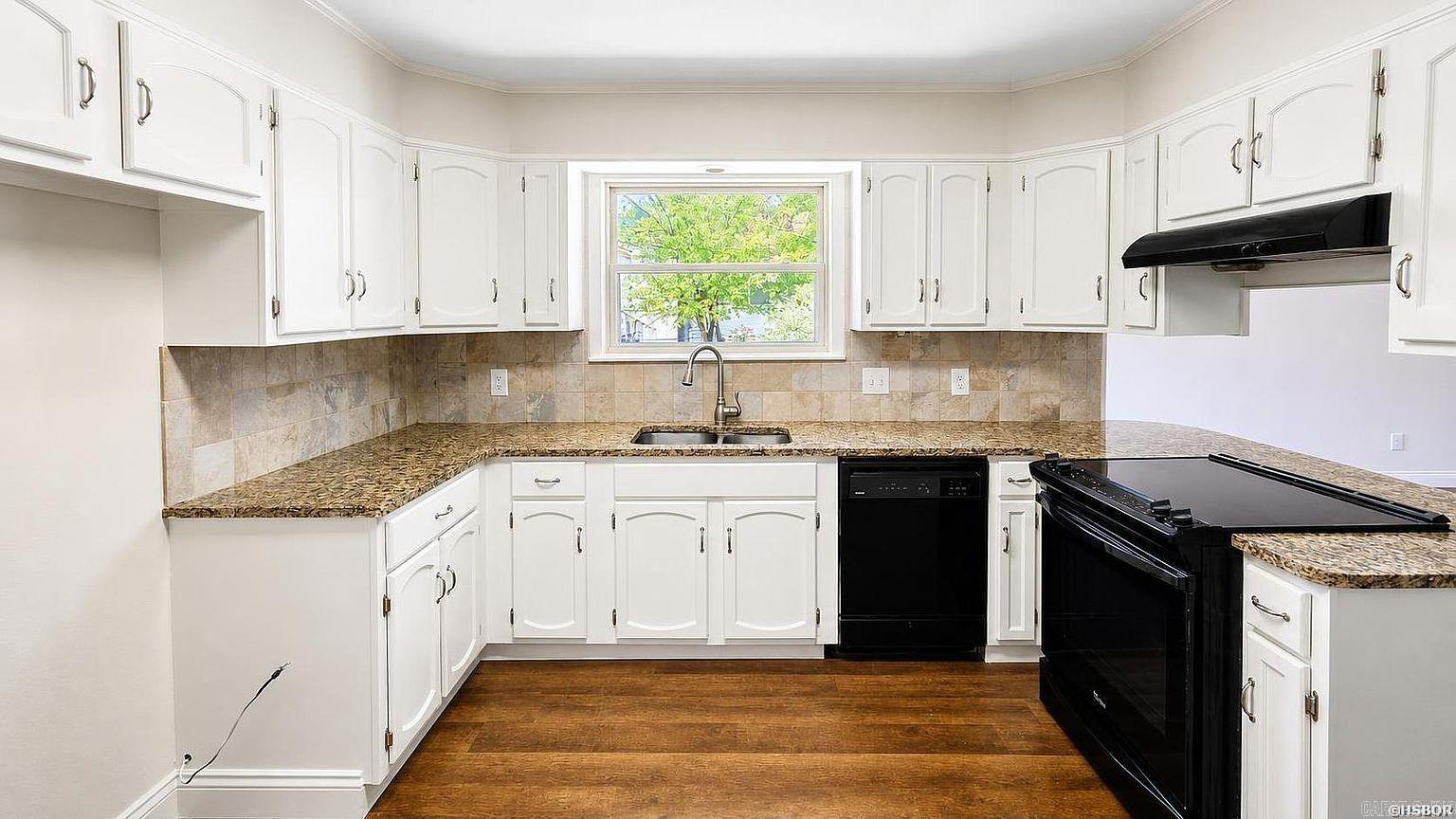 200 Millbranch Court Property Photo 12