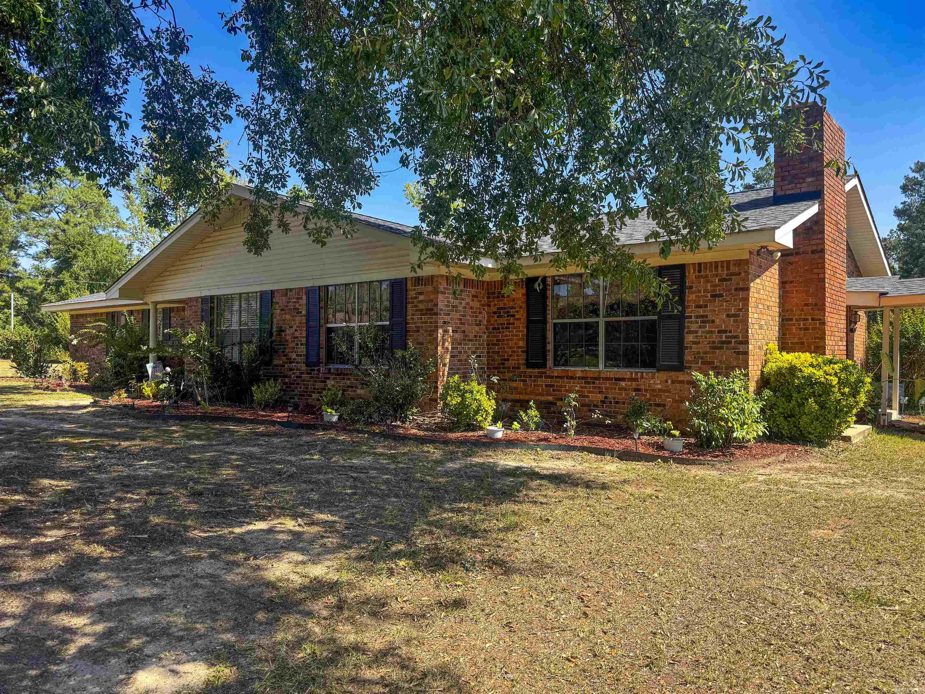 150 Pine Lake Road Property Photo 1