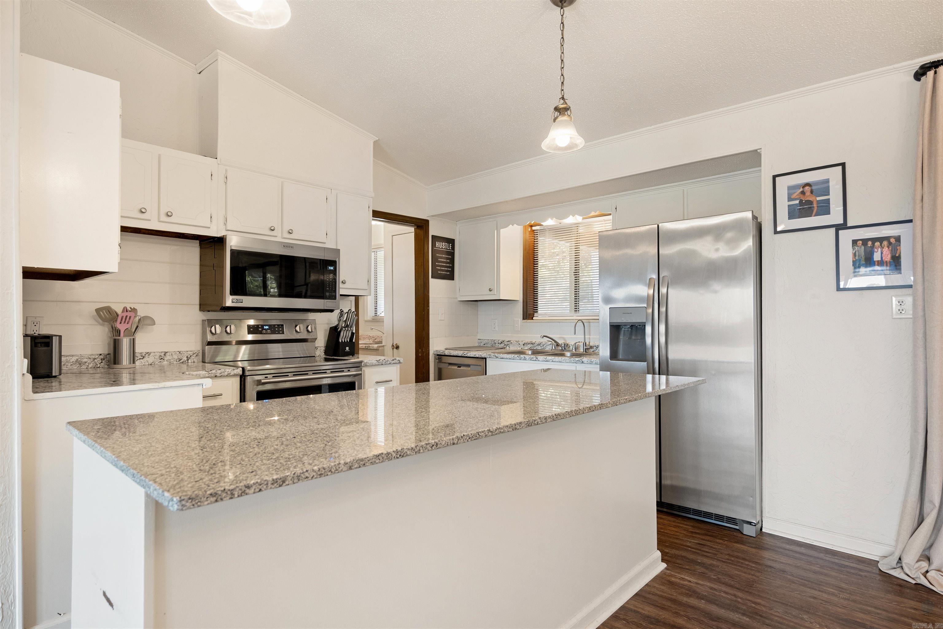 1502 Emerald Cove Dr Property Photo 12