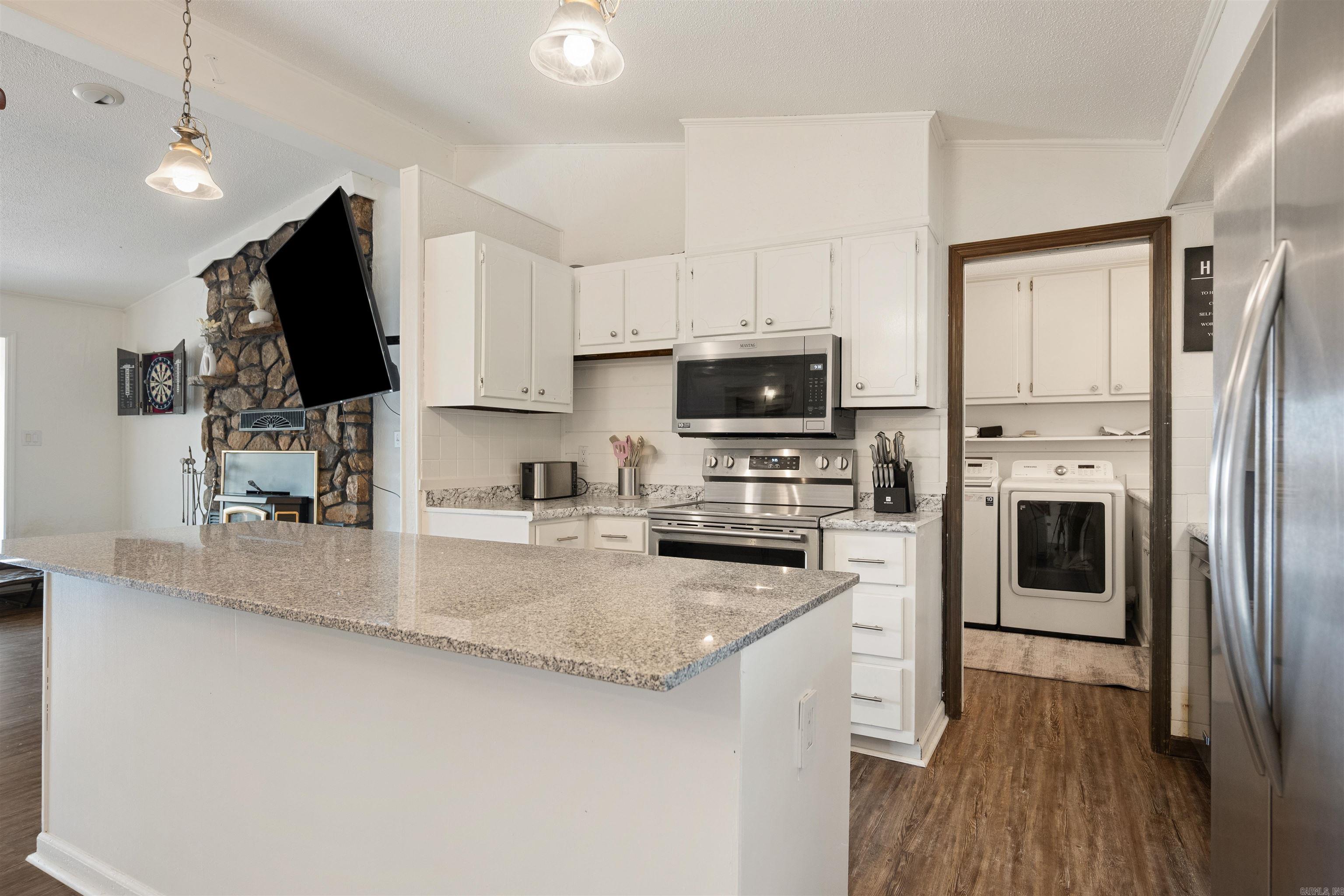 1502 Emerald Cove Dr Property Photo 15