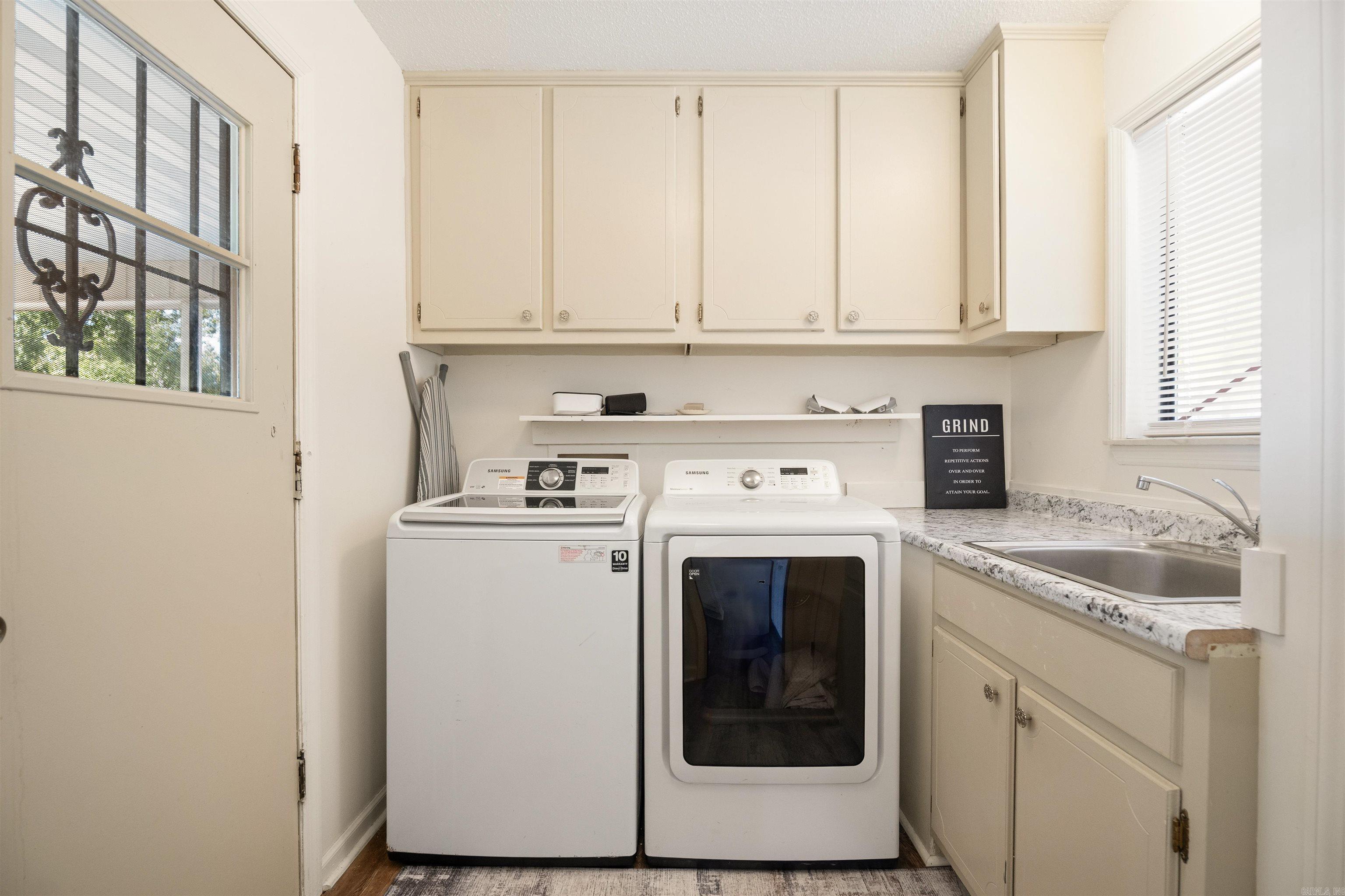 1502 Emerald Cove Dr Property Photo 31