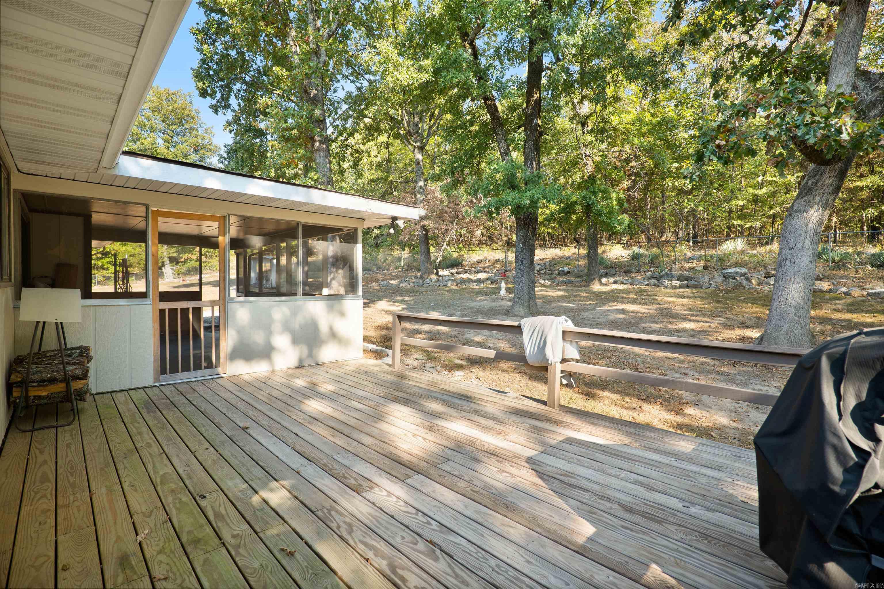 1502 Emerald Cove Dr Property Photo 34