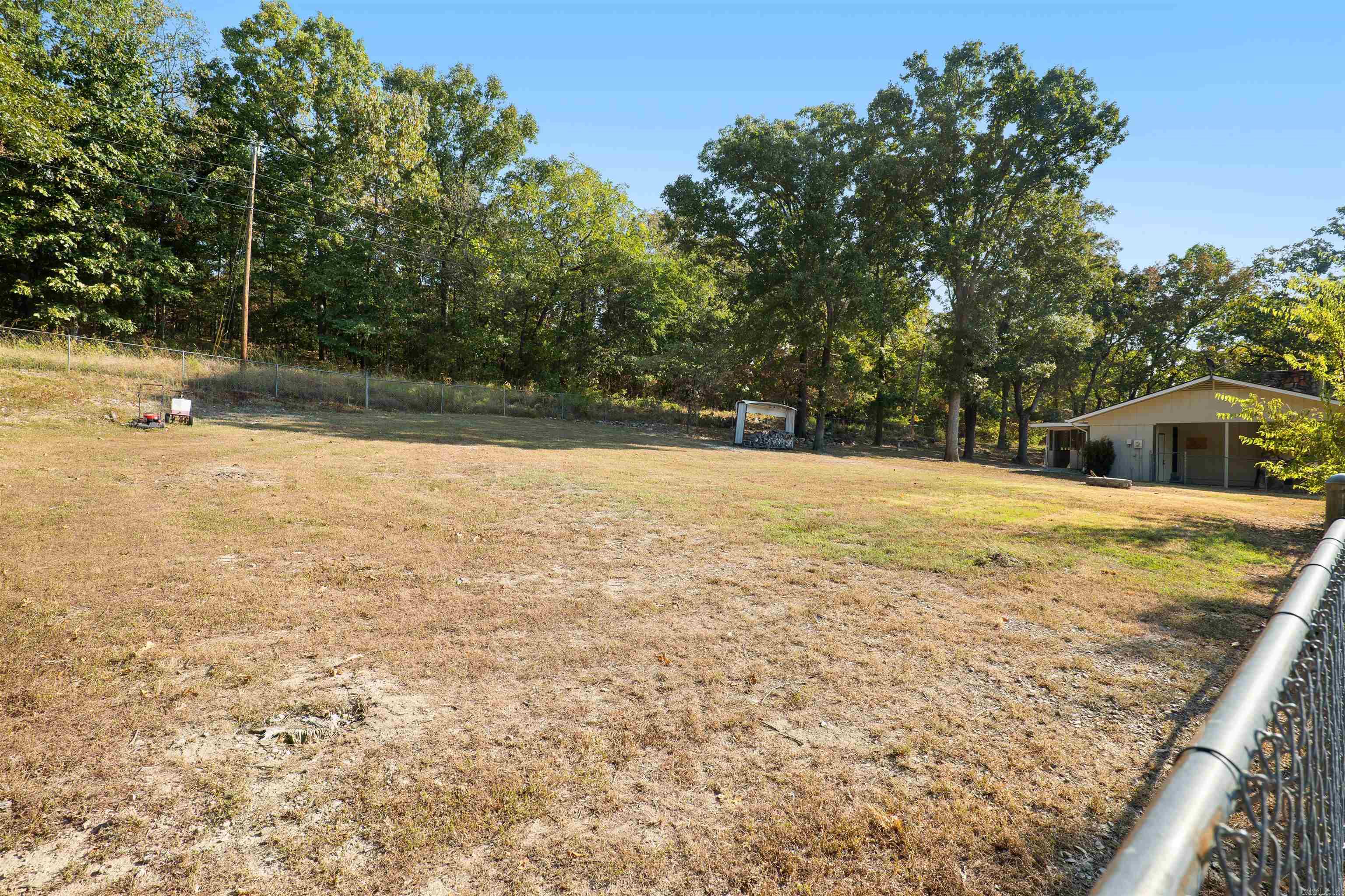 1502 Emerald Cove Dr Property Photo 40