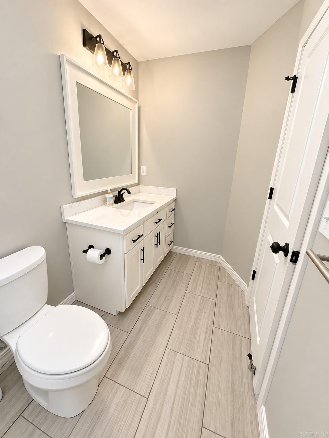 316 Promenade Cir Property Photo 18
