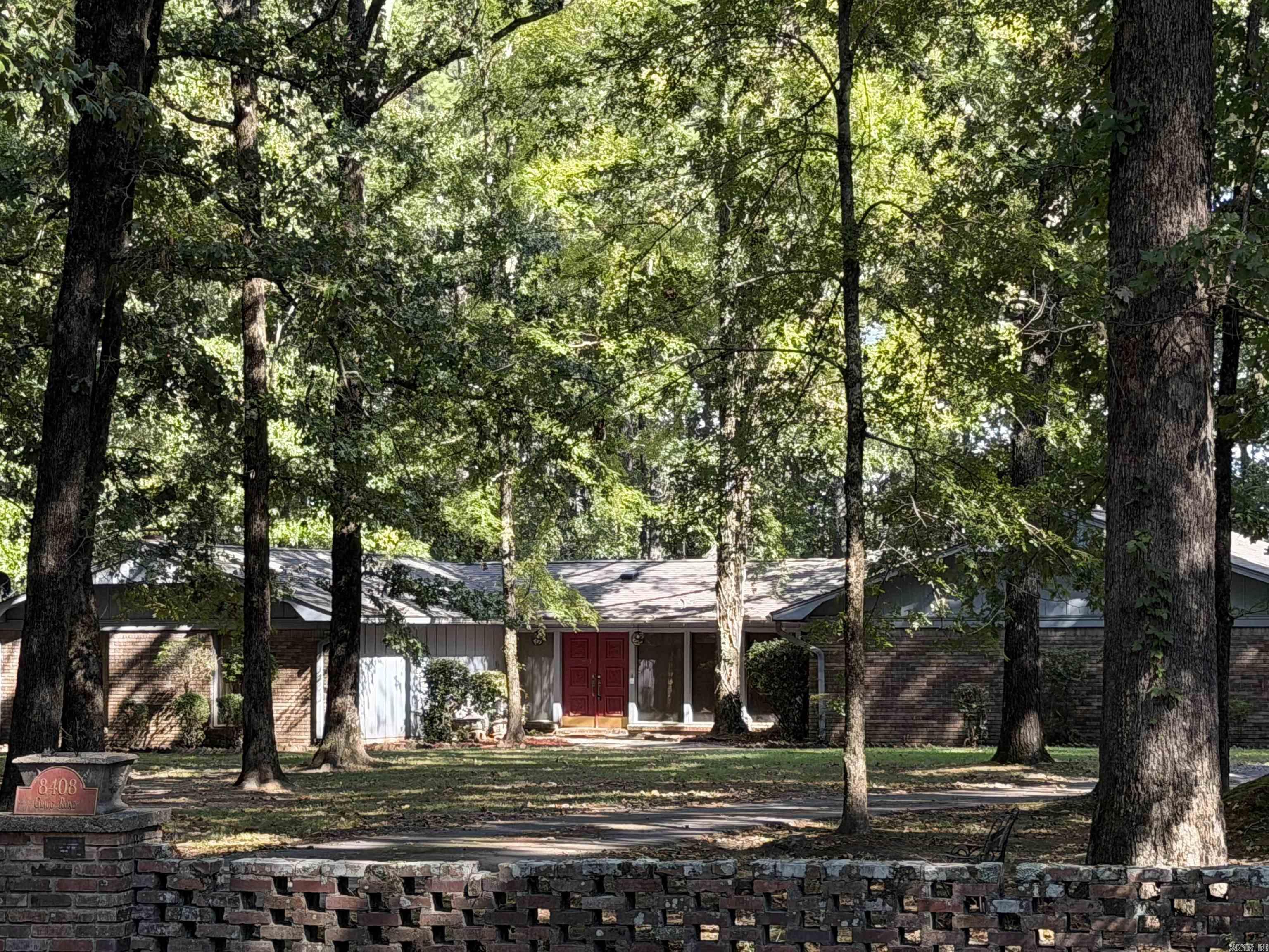8408 Griggs Rd. Property Photo 3