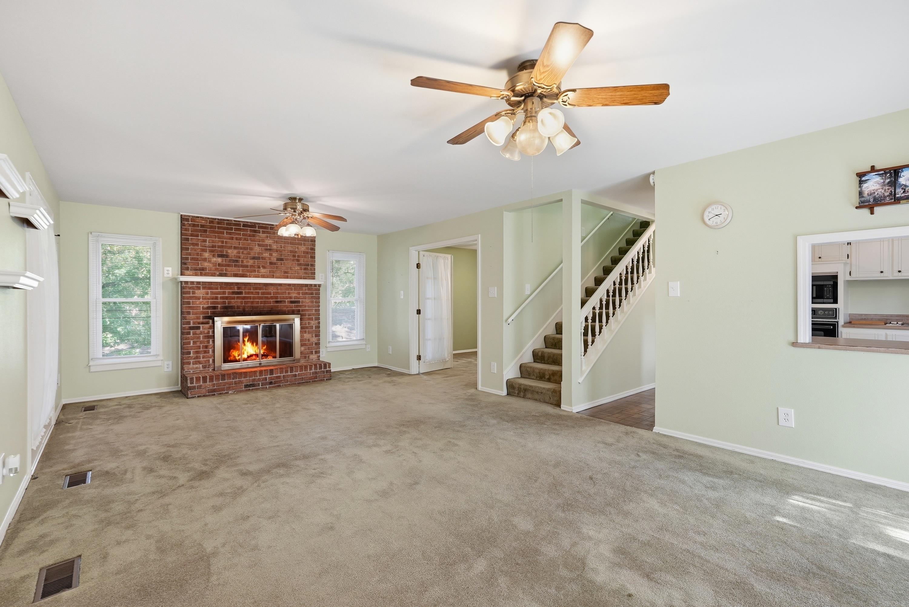 5604 I Street Property Photo 2