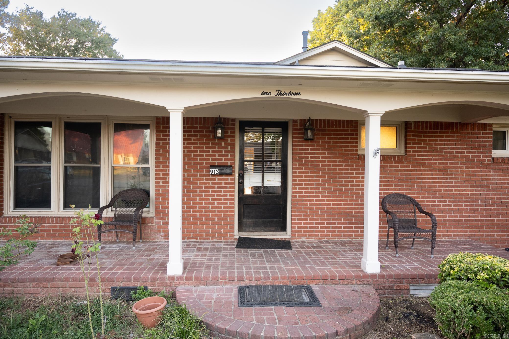 913 Nw 5th Property Photo 1