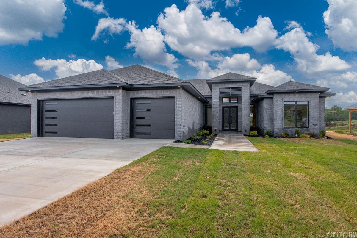 1008 Black Bass Property Photo 1