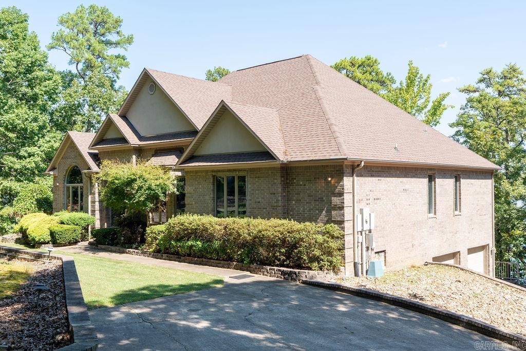 1021 Lakefront Road Property Photo 2