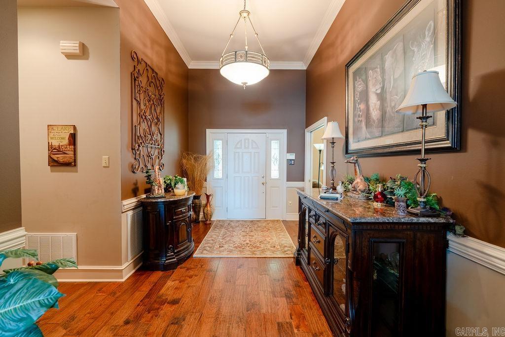 1021 Lakefront Road Property Photo 5